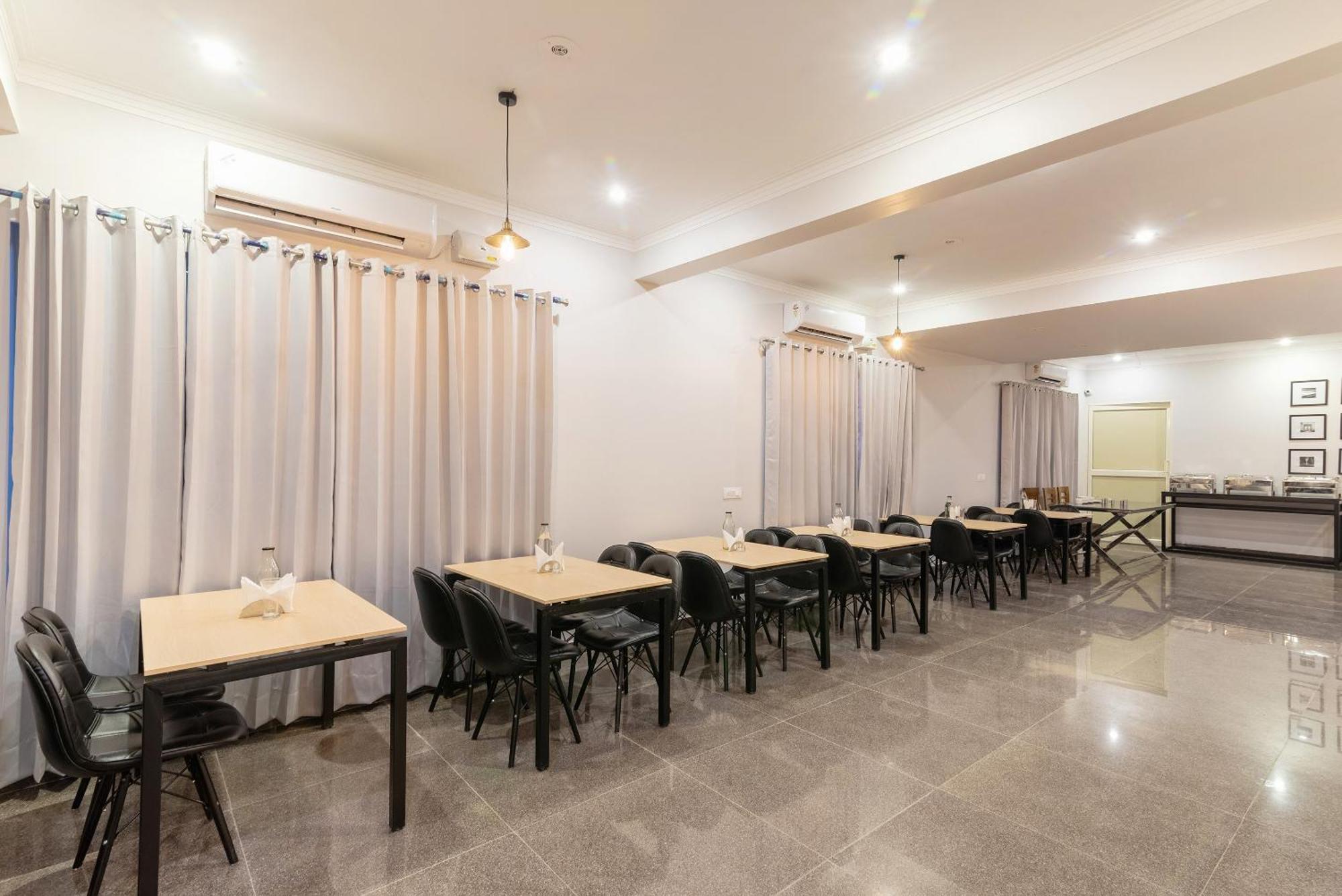 Super Silver Key Huda Star Mall Near Appu Ghar 4* Gurgaon