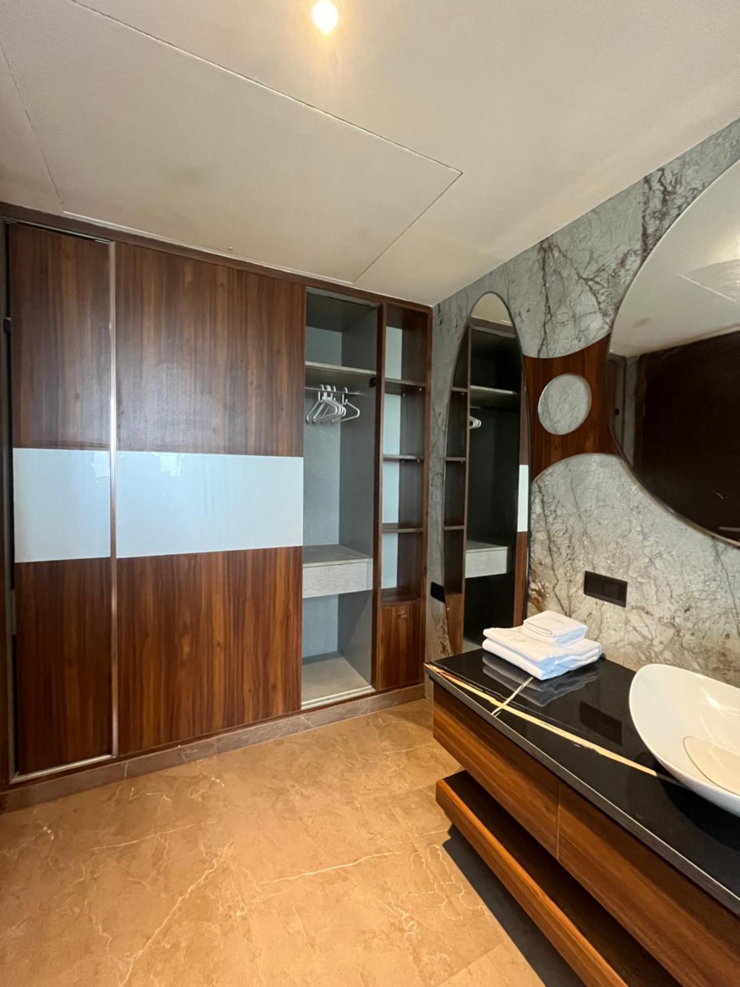 Casa Feliz Golf Course Road Gurgaon