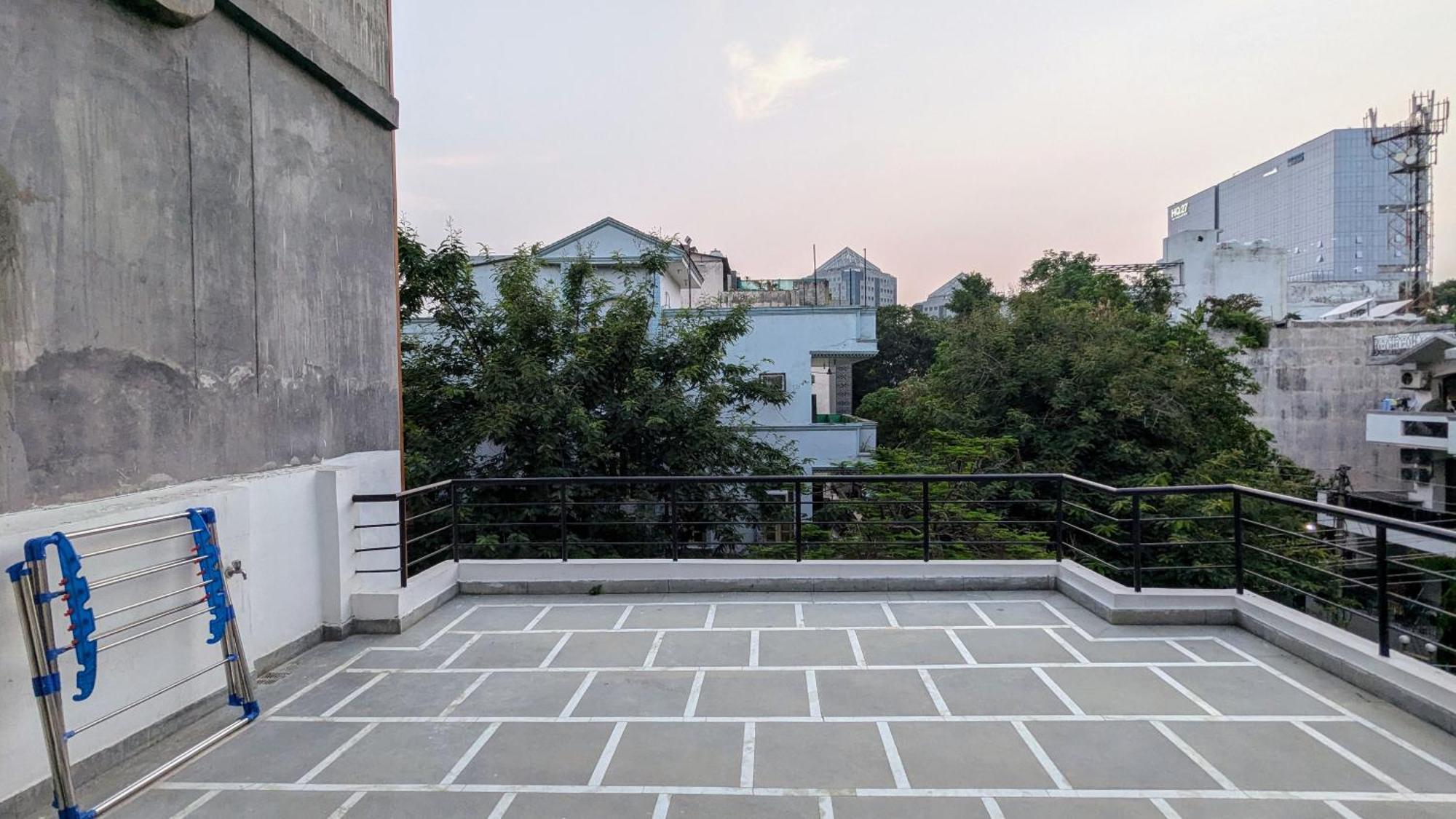 Happy Nest And Pg Gurgaon
