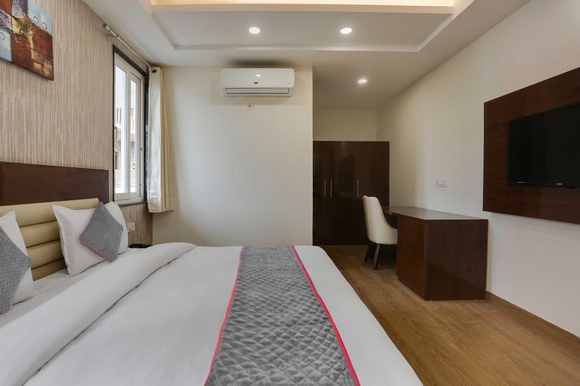Townhouse The Adore 3* Gurgaon