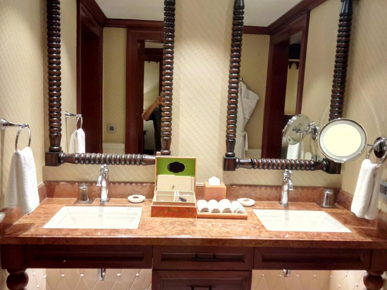 Itc Grand Bharat, A Luxury Collection Retreat, Gurgaon, New Delhi Capital Region Resort 5*