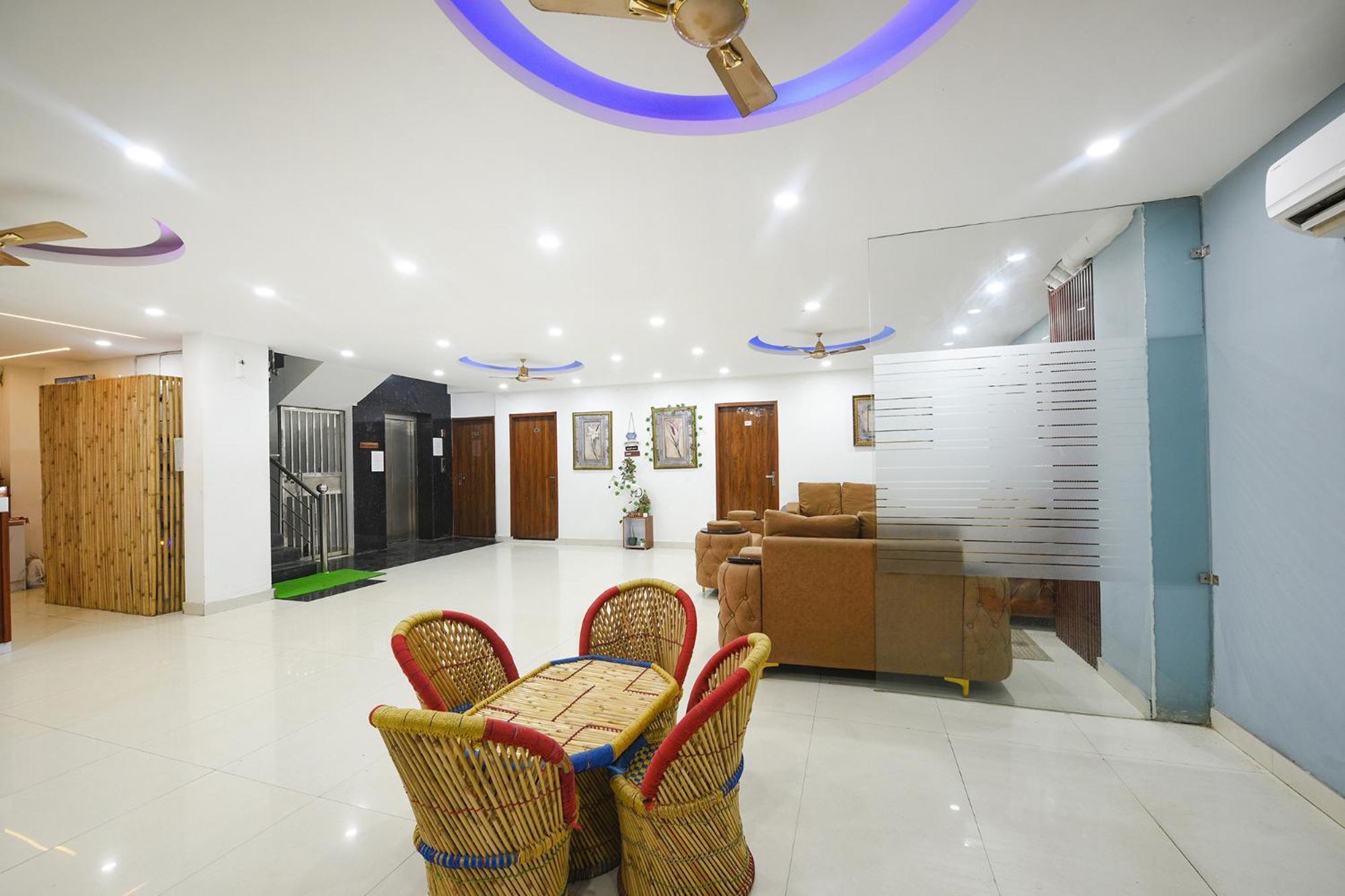 Fabhotel Wonderland Guest house *