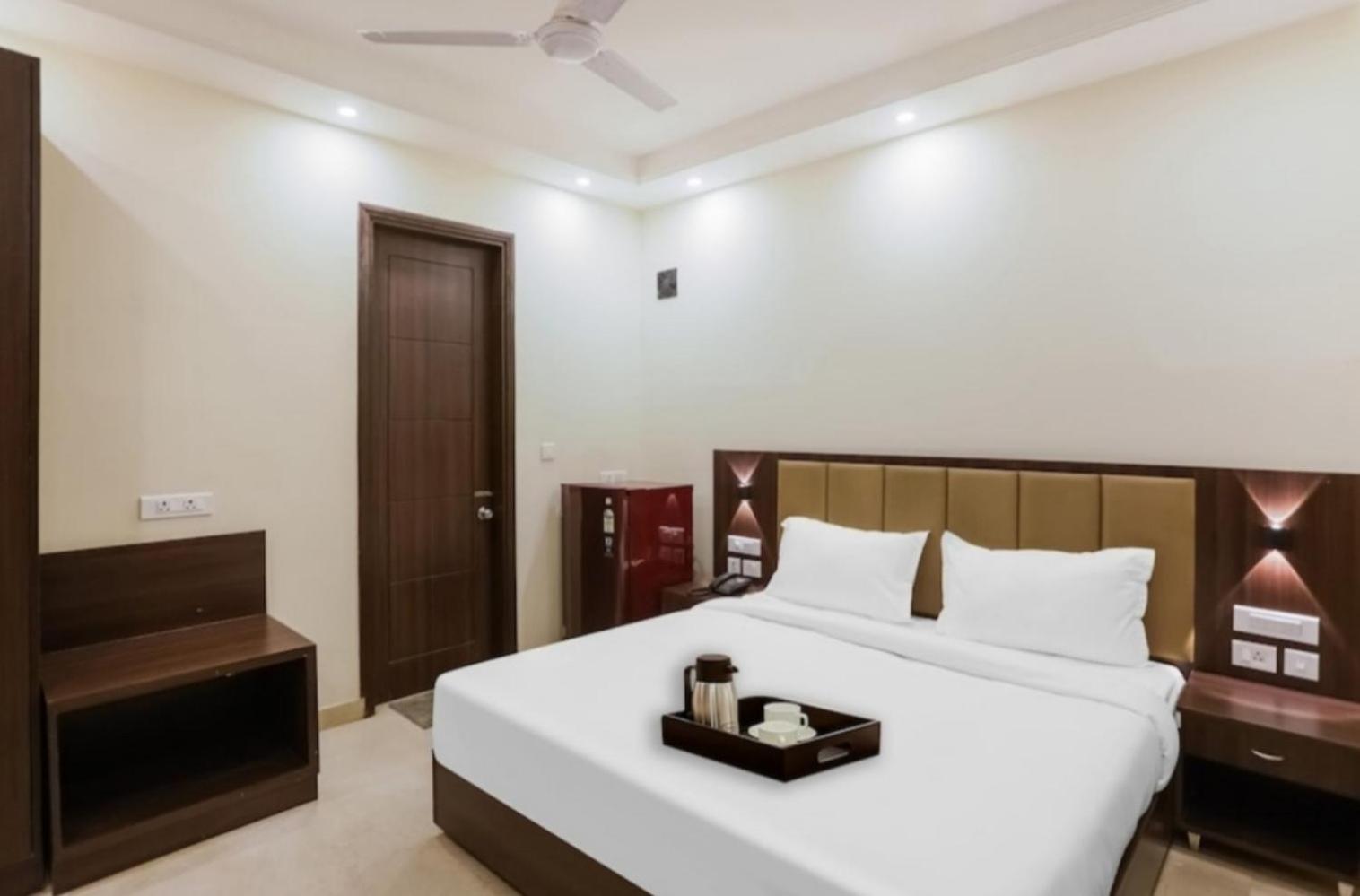 Akshayhotel418 Hotel *