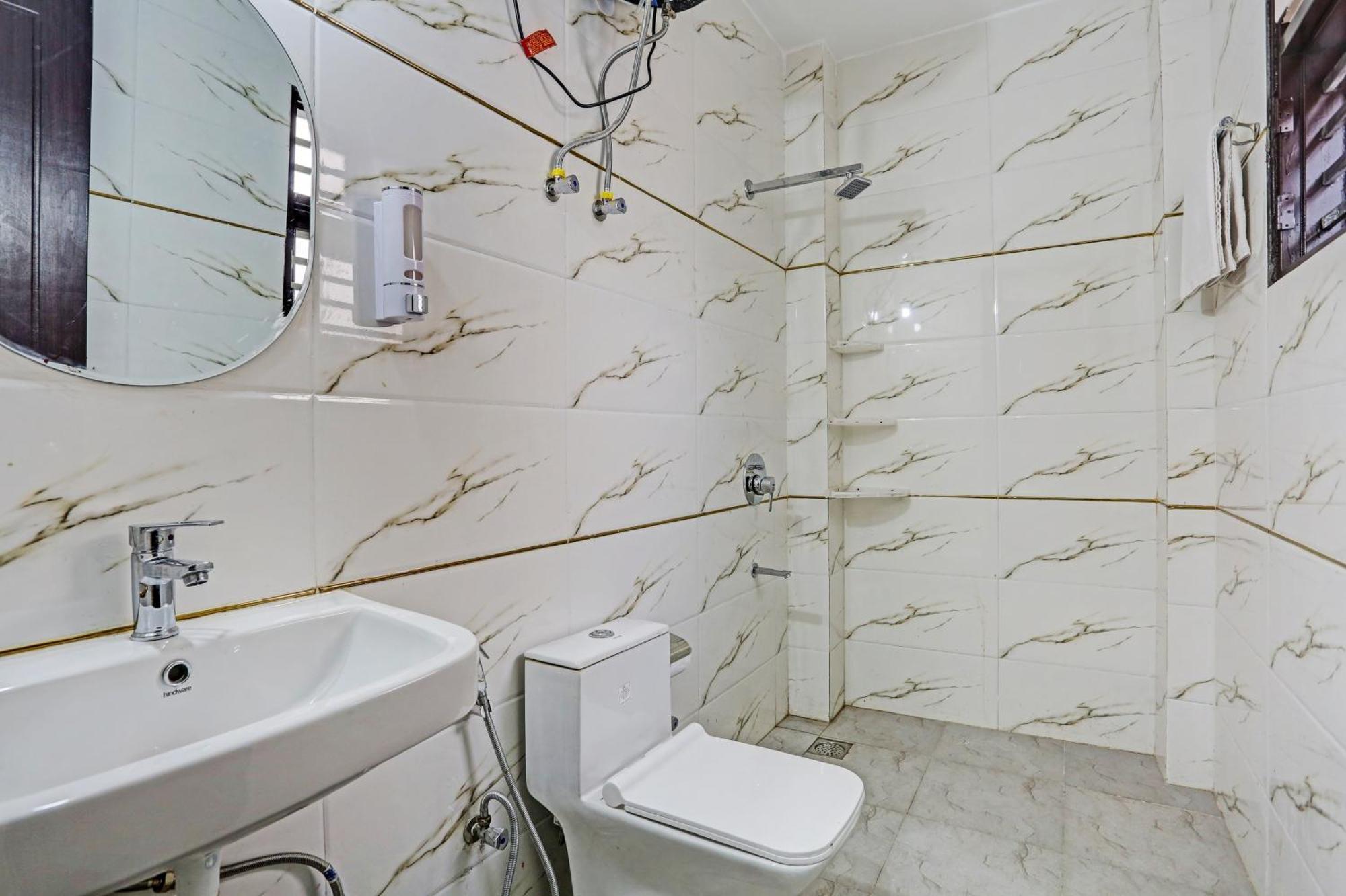 Collection O Rao Estate 3* Gurgaon