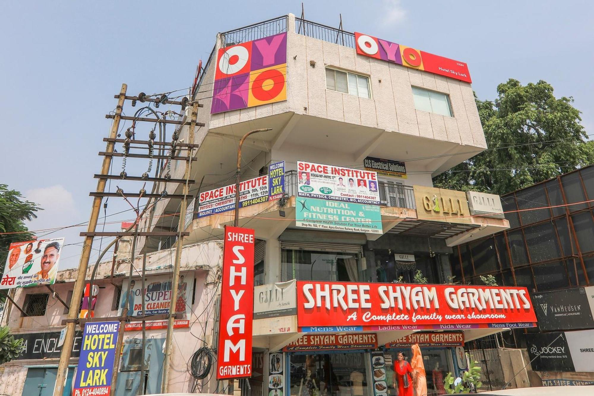 O Sky Near Inox Dreamz 3*