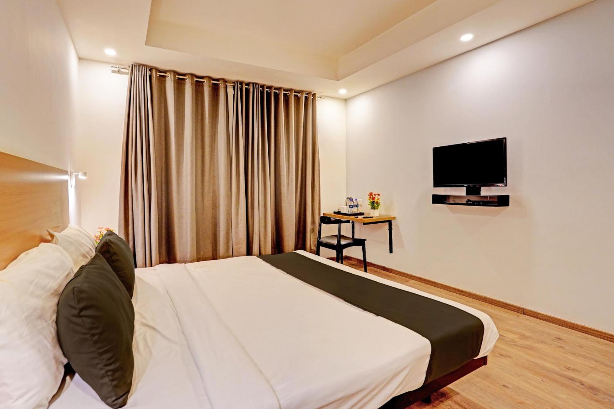 Townhouse Pantao 4* Gurgaon