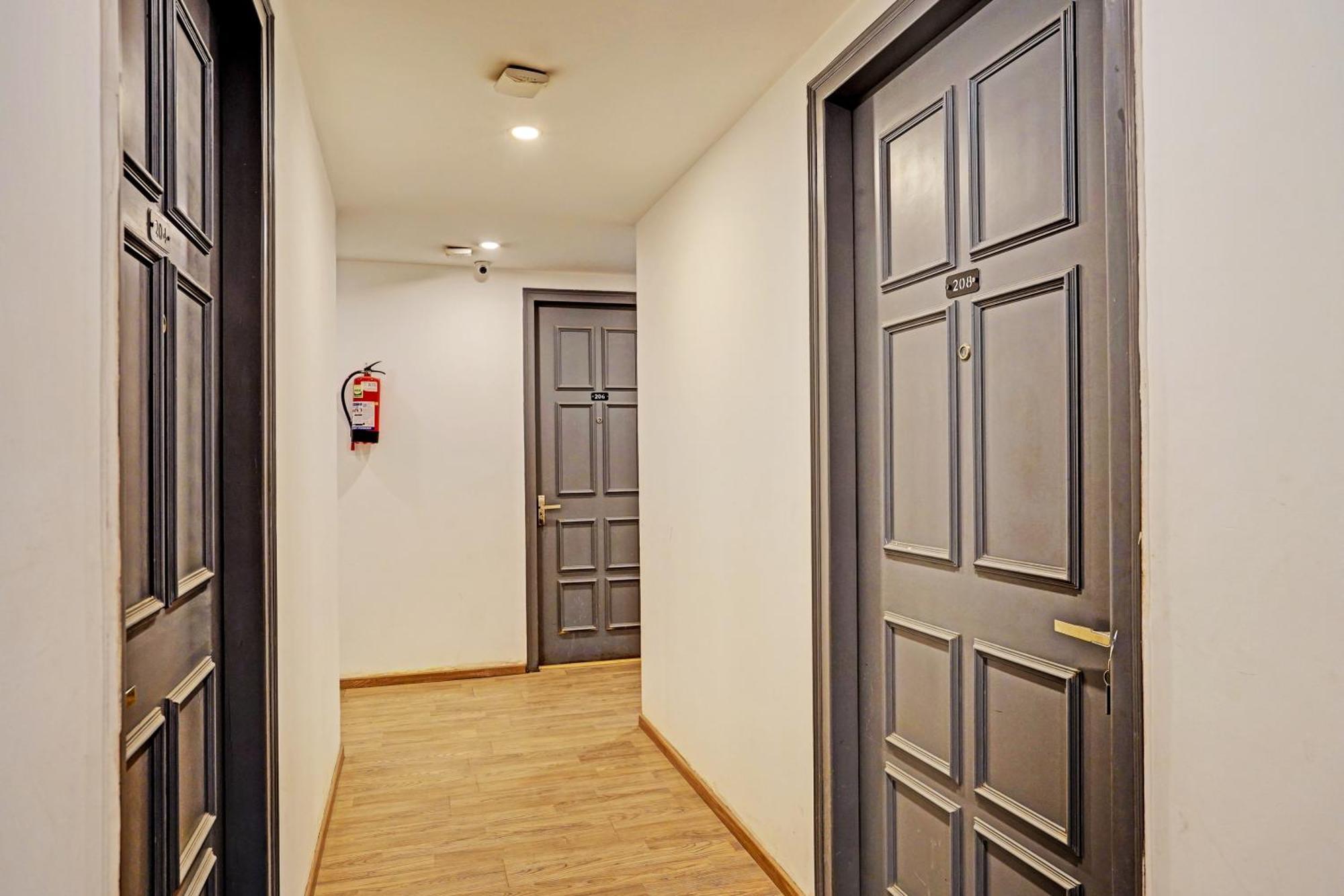 Townhouse Pantao 4* Gurgaon
