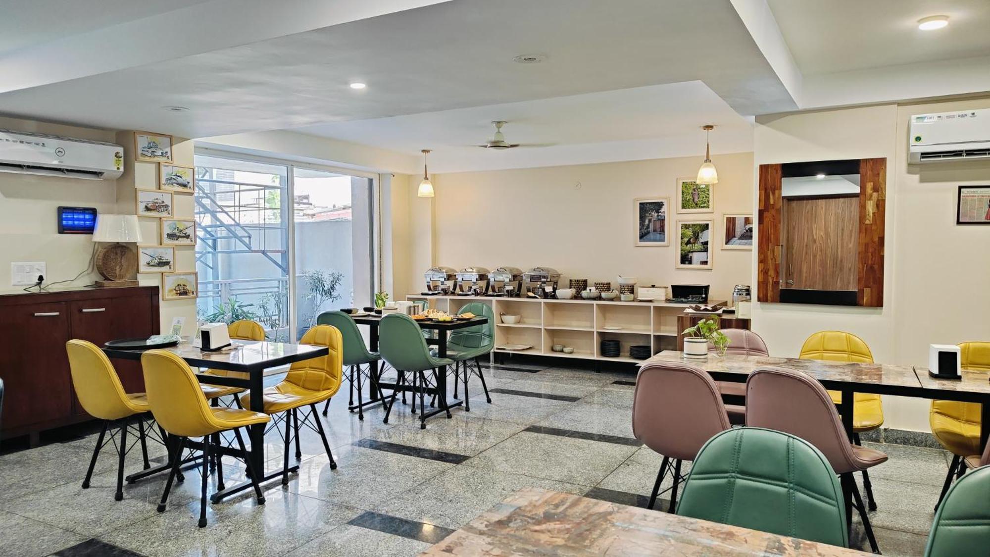 Hotel Perch Arbor Cyber 3*