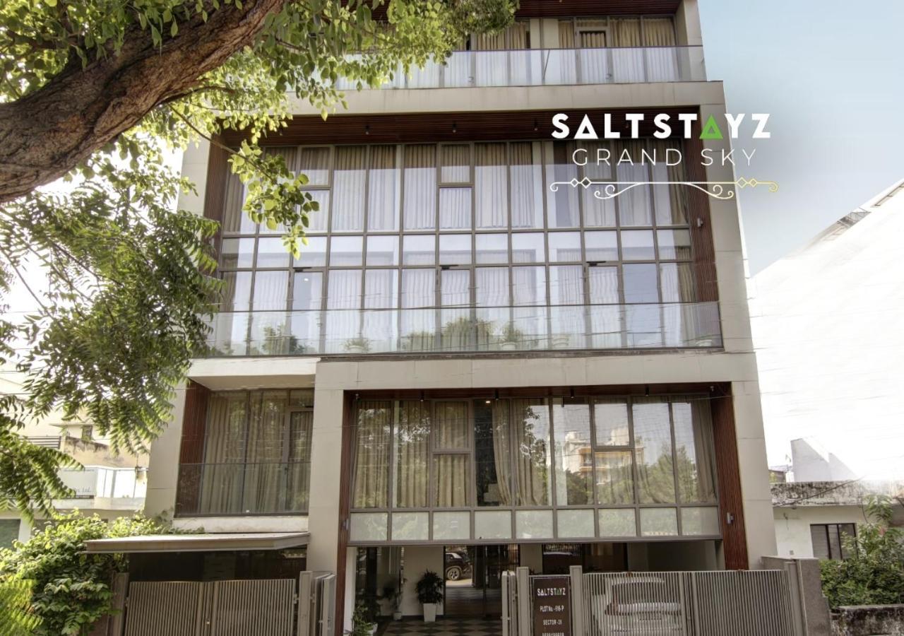 Saltstayz Select - Unitech Cyber Park Gurgaon