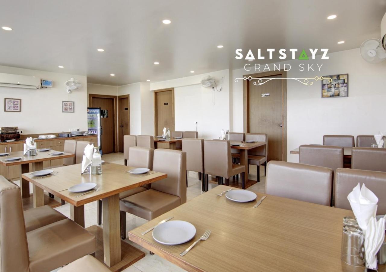 Hotel Saltstayz Select - Unitech Cyber Park