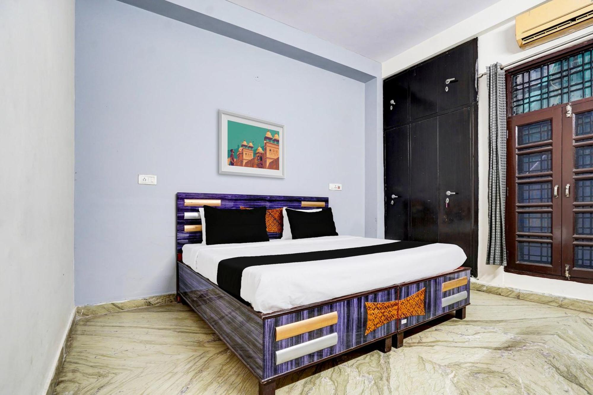 Super O Shubham Hotel
