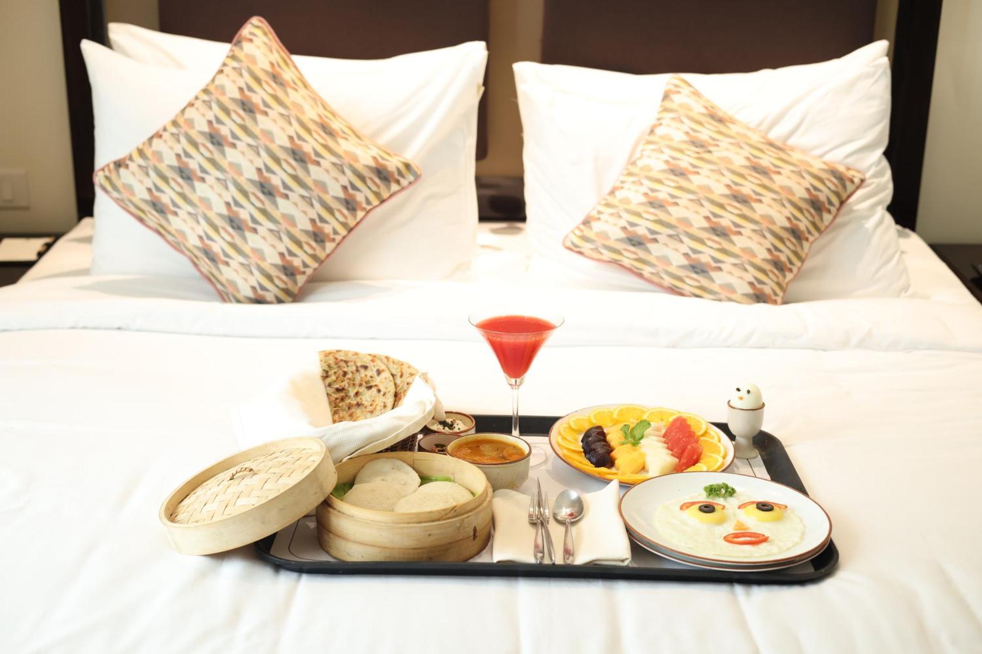 Rhythm Gurugram & Suites, Sohna Road 4*