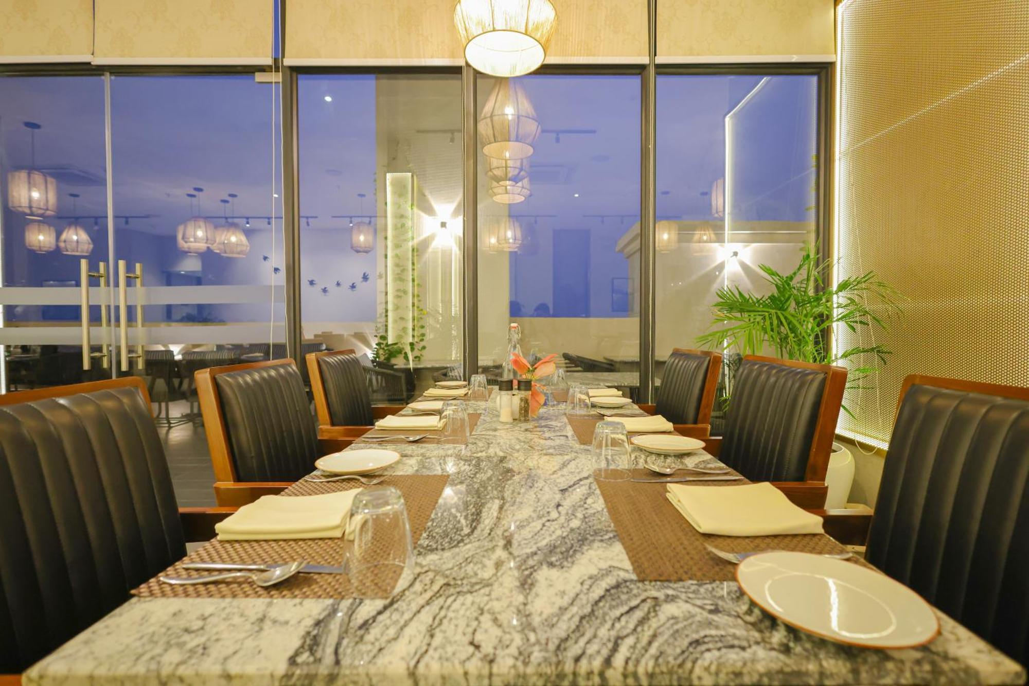 Rhythm Gurugram & Suites, Sohna Road 4*