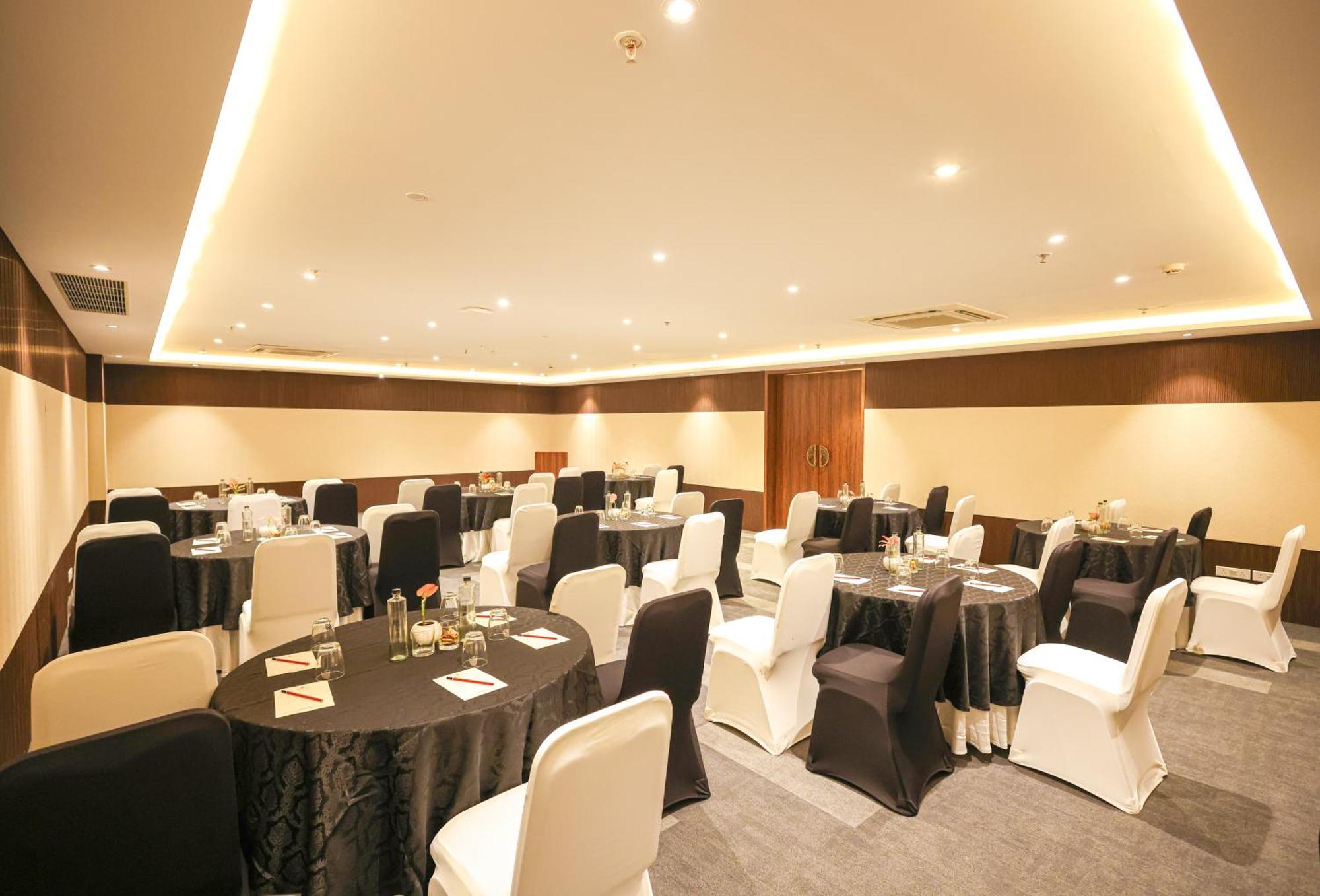 Rhythm Gurugram & Suites, Sohna Road Gurgaon