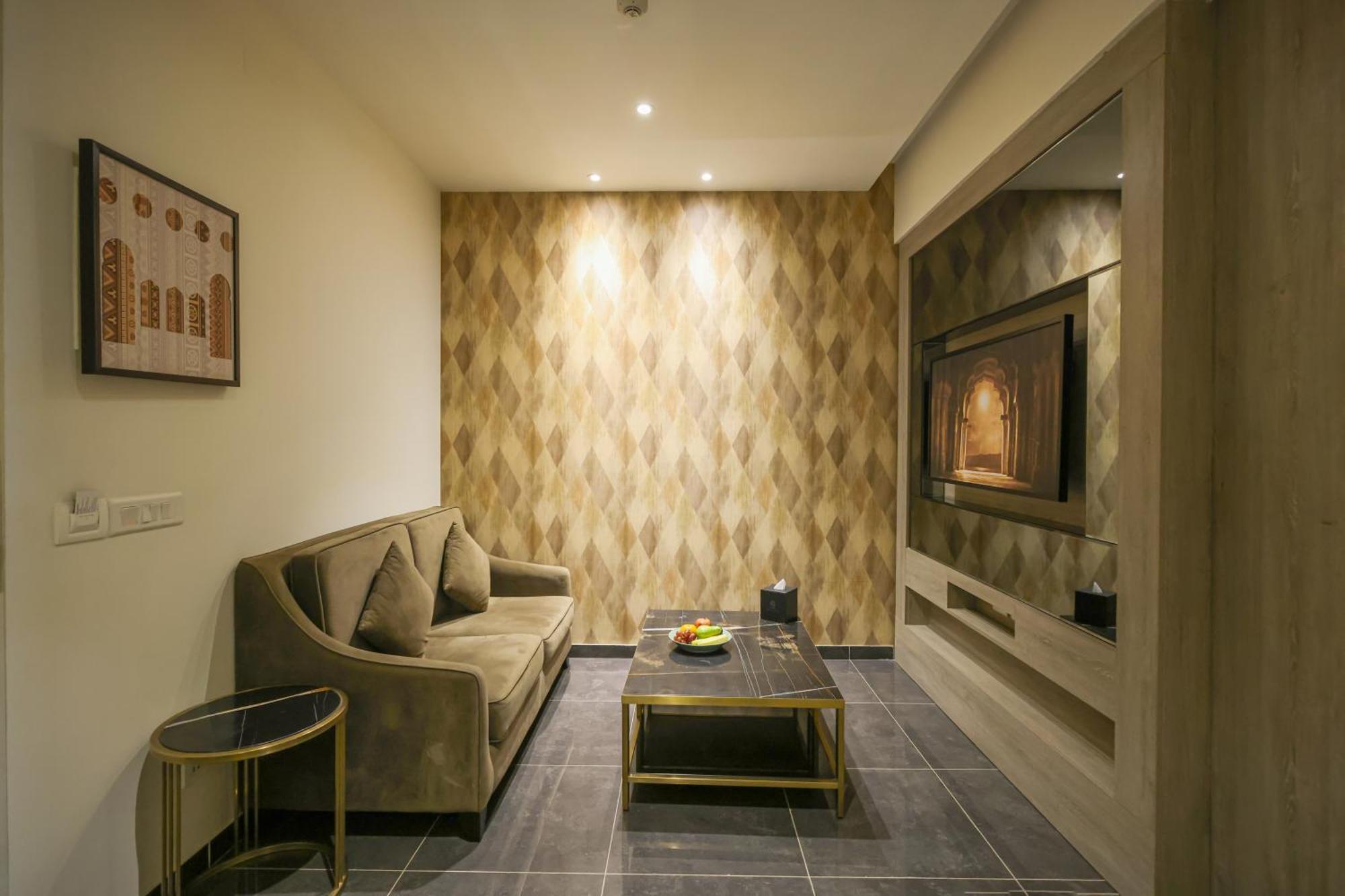 Hotel Rhythm Gurugram & Suites, Sohna Road Gurgaon