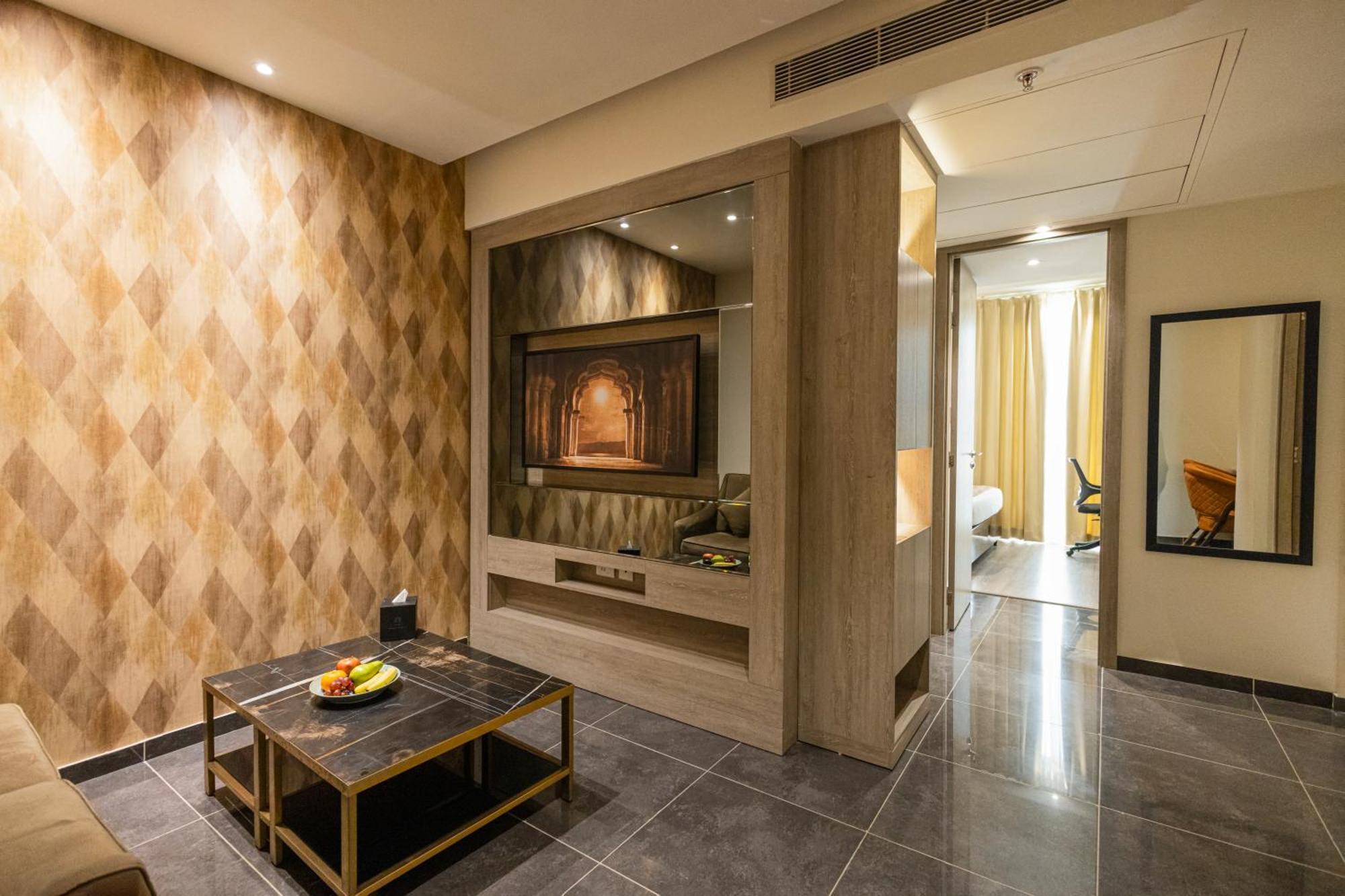 Rhythm Gurugram & Suites, Sohna Road