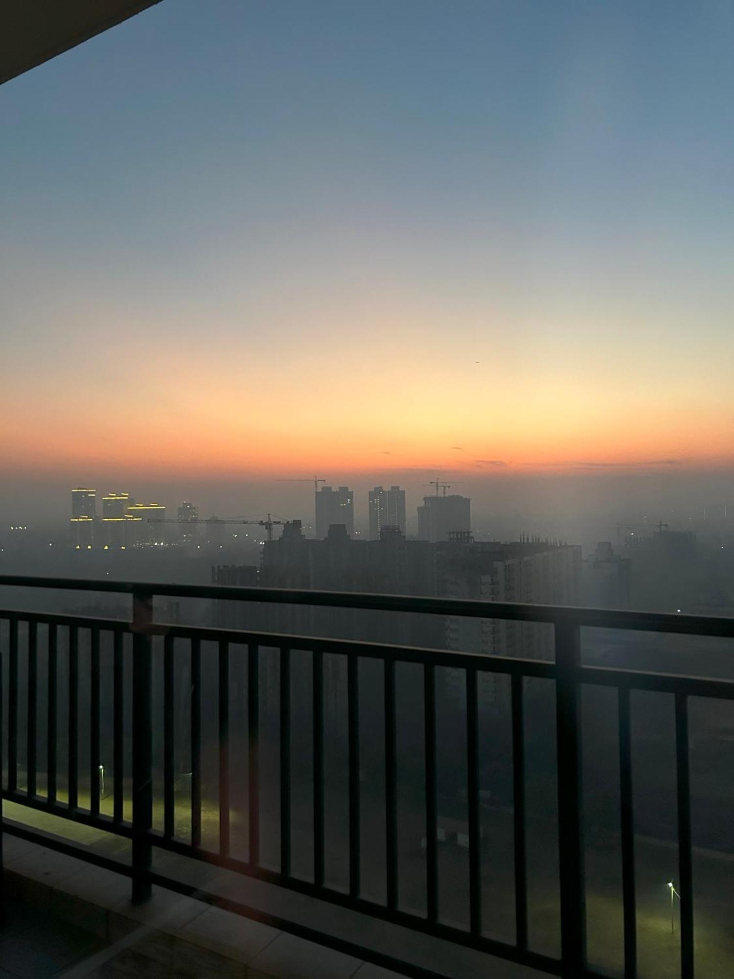 Hotel Rhythm Gurugram & Suites, Sohna Road