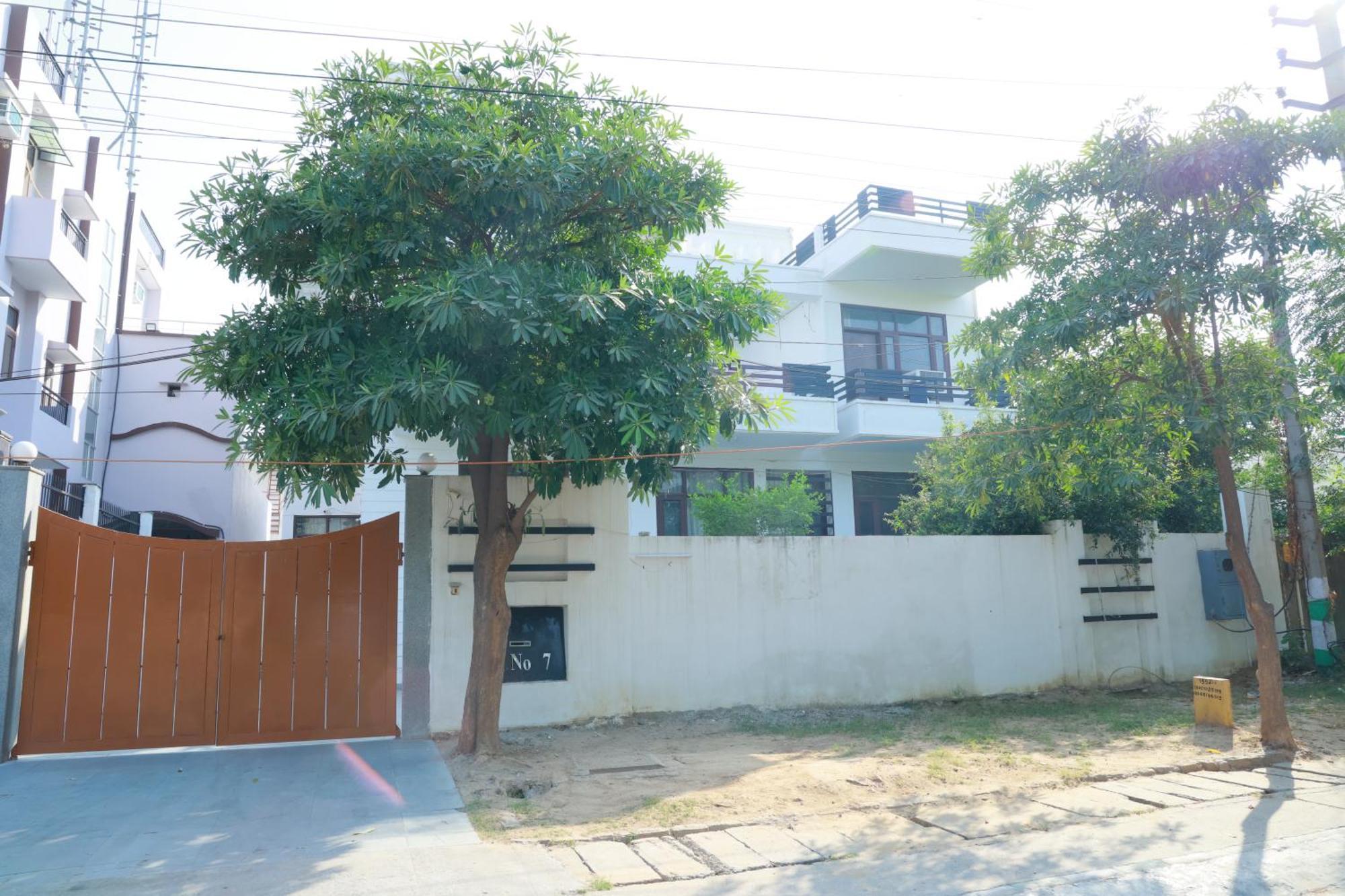 Aravali Residency