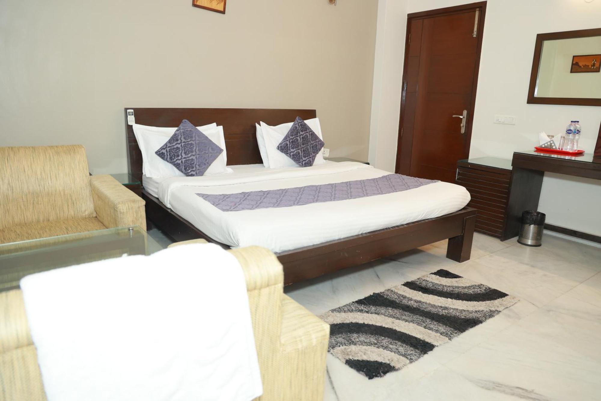 Aravali Residency *
