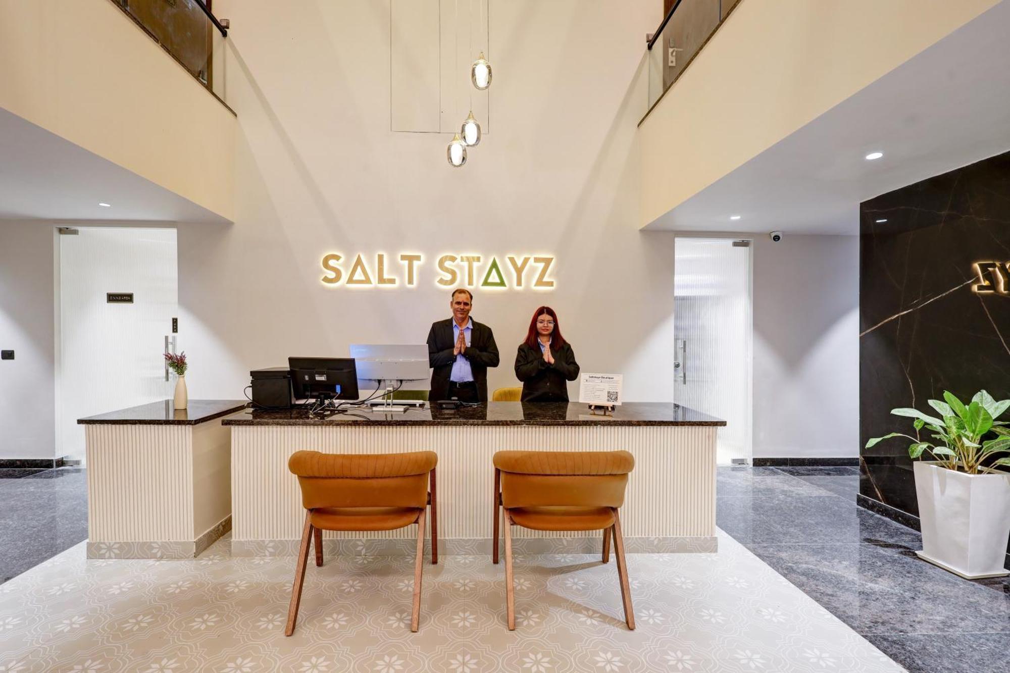 Saltstayz Premier - Golf Course Road & Sector 42 Hotel