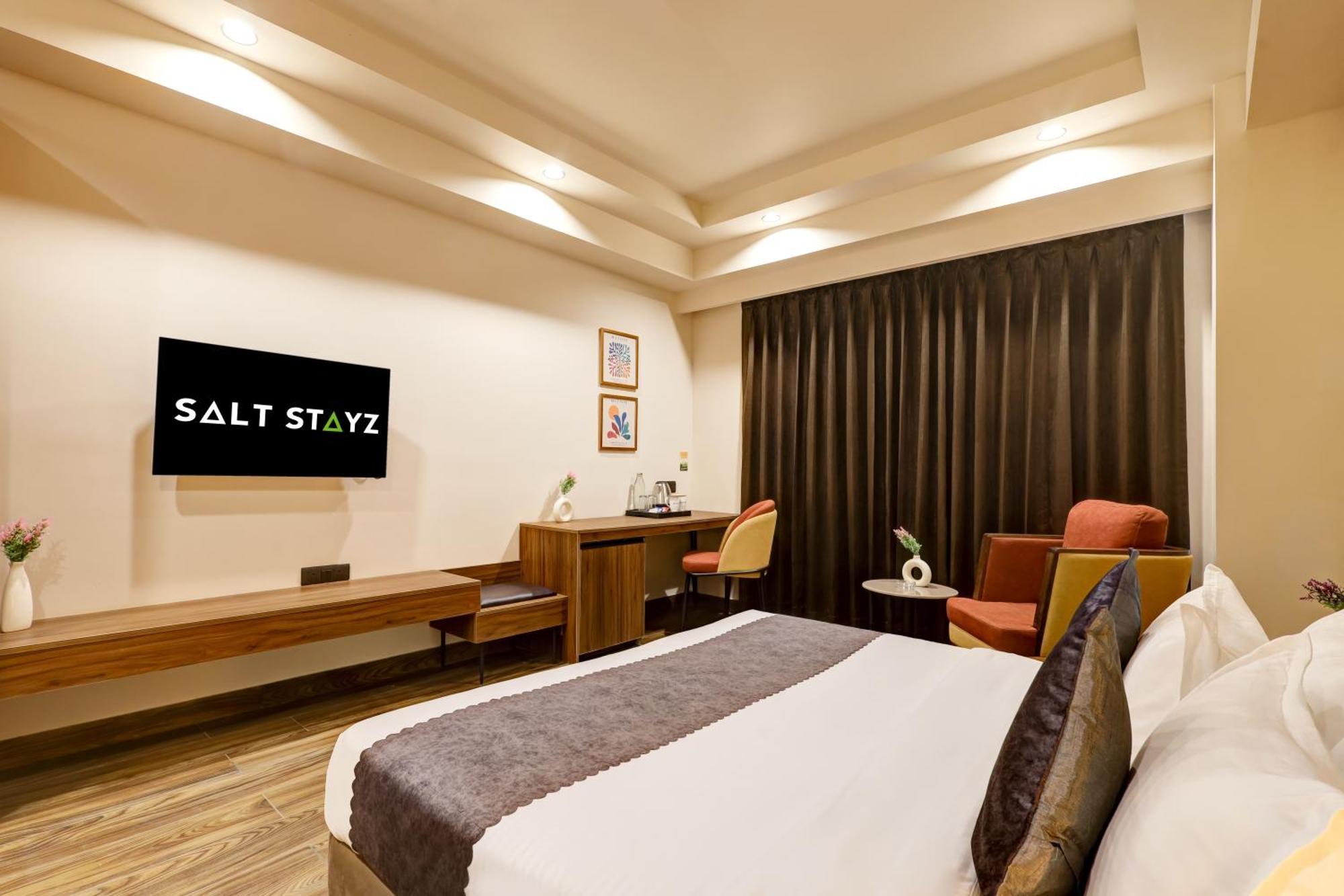 Saltstayz Premier - Golf Course Road & Sector 42 Hotel