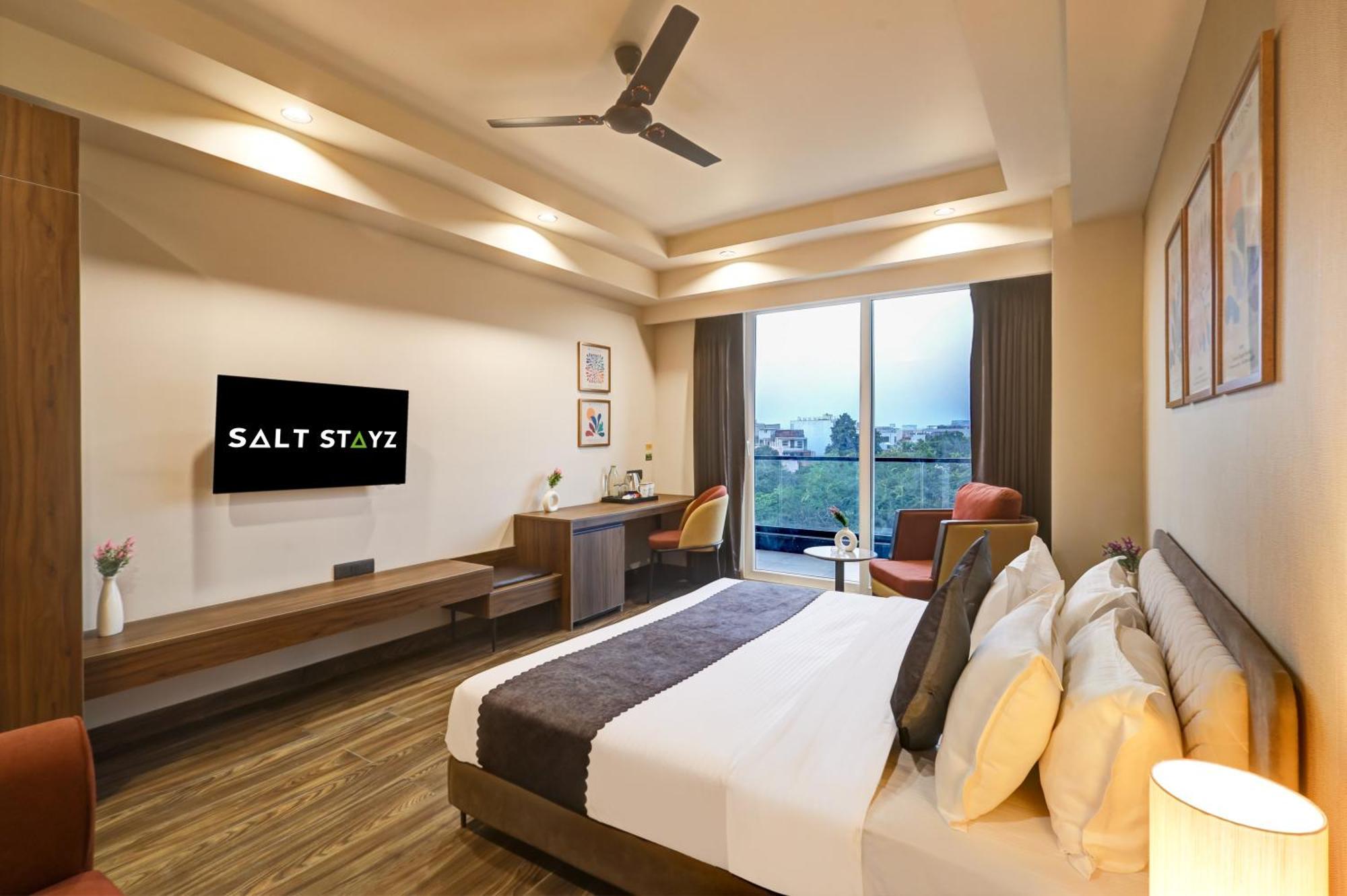 Saltstayz Premier - Golf Course Road & Sector 42 Hotel Gurgaon