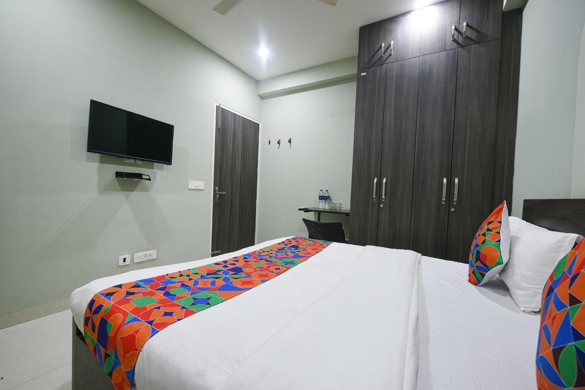 Fabhotel Alpha Hotel