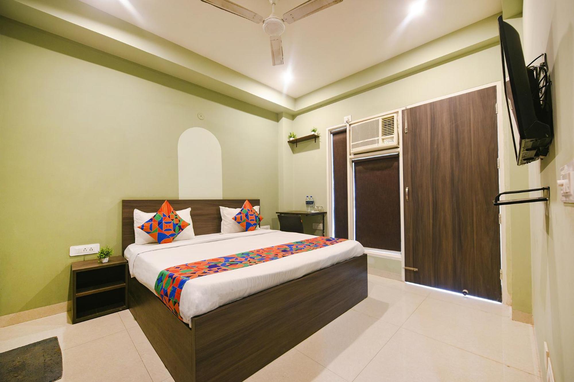 Fabhotel Alpha Hotel 4*
