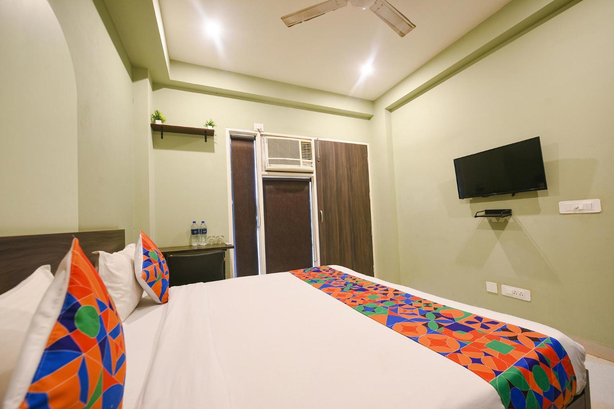 Hotel Fabhotel Alpha 4*