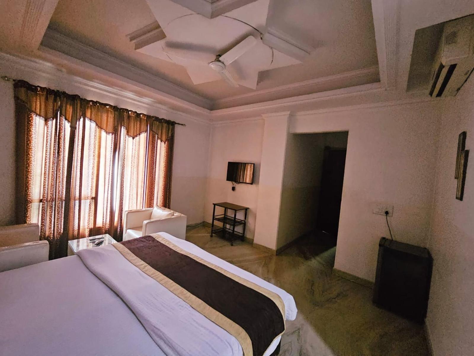 Bed & Breakfast Ashiyana Elite