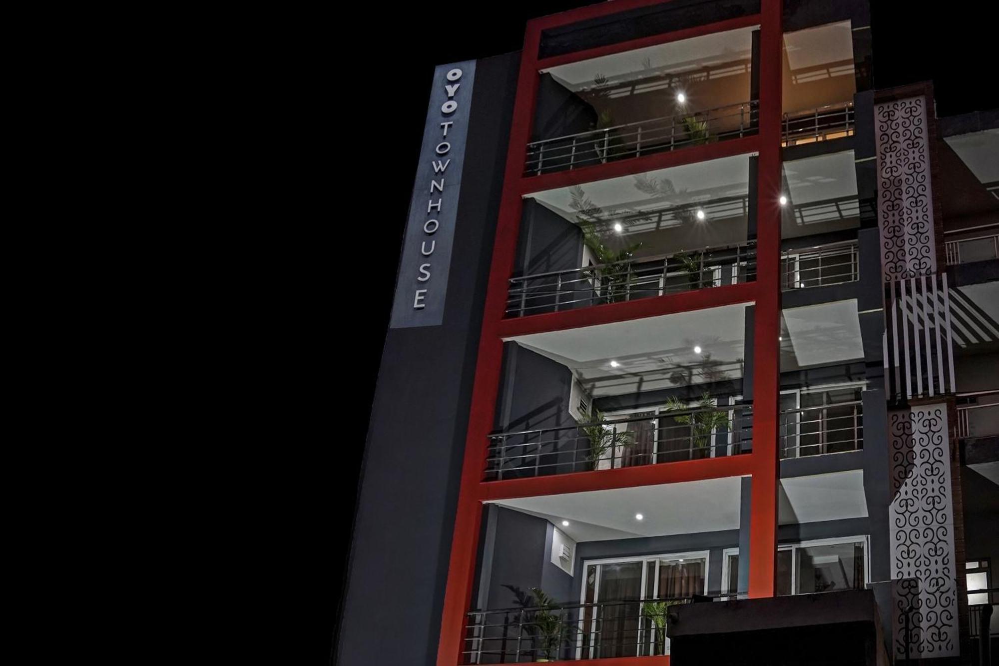 Townhouse 1135 Bellmore 3* Gurgaon
