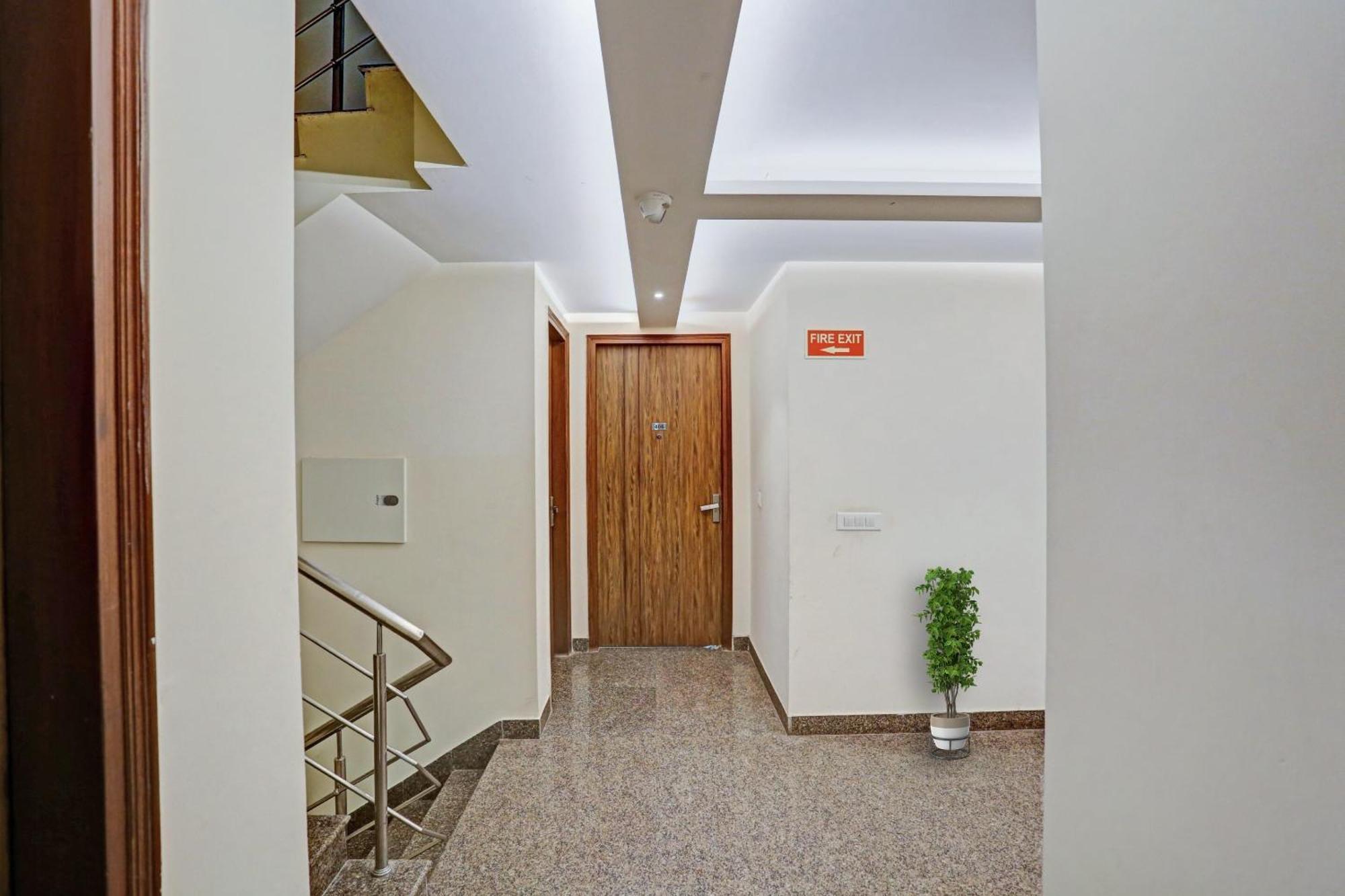 Collection O Rm Residency Near Appu Ghar 3*