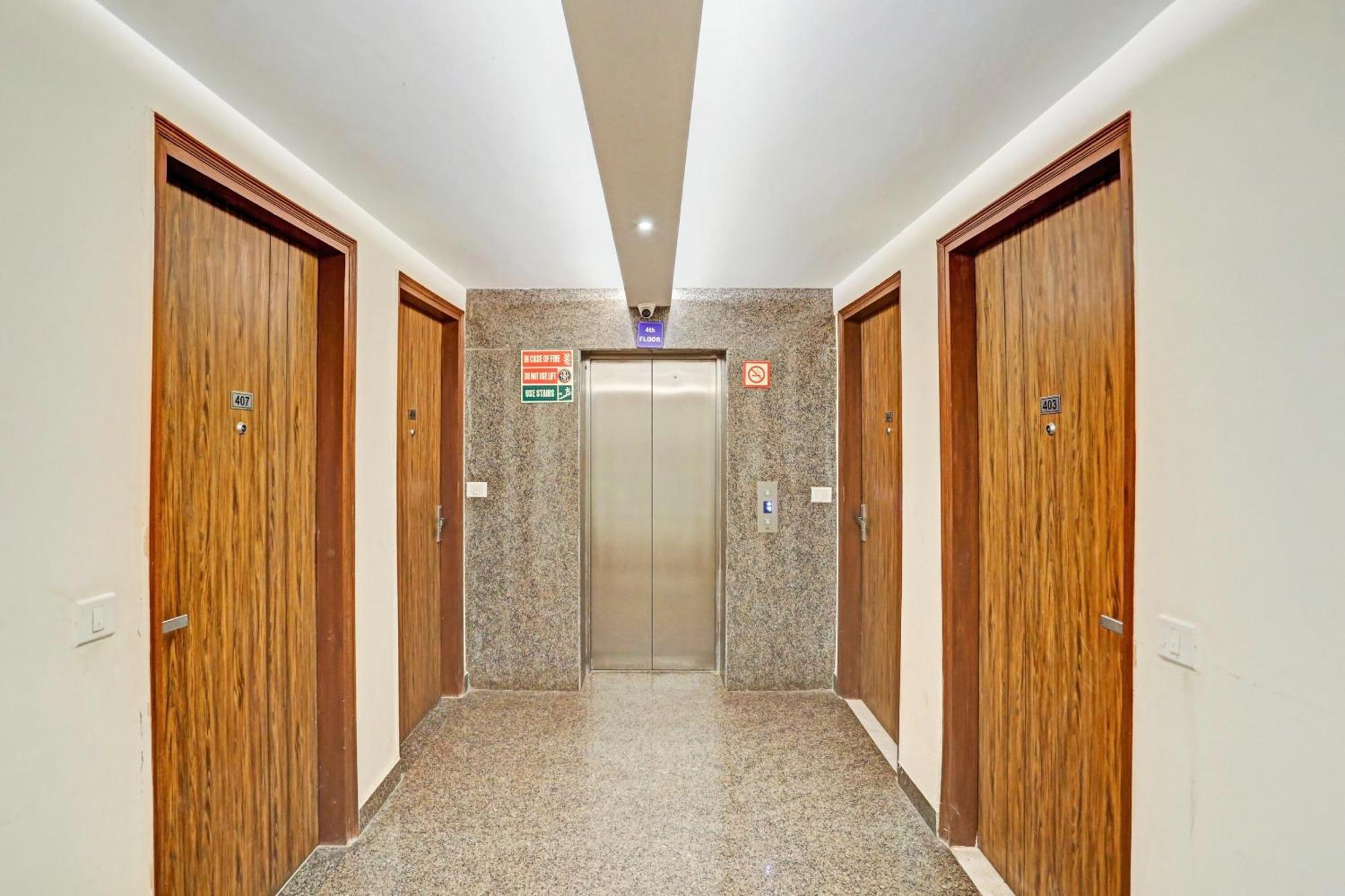 Collection O Rm Residency Near Appu Ghar Gurgaon