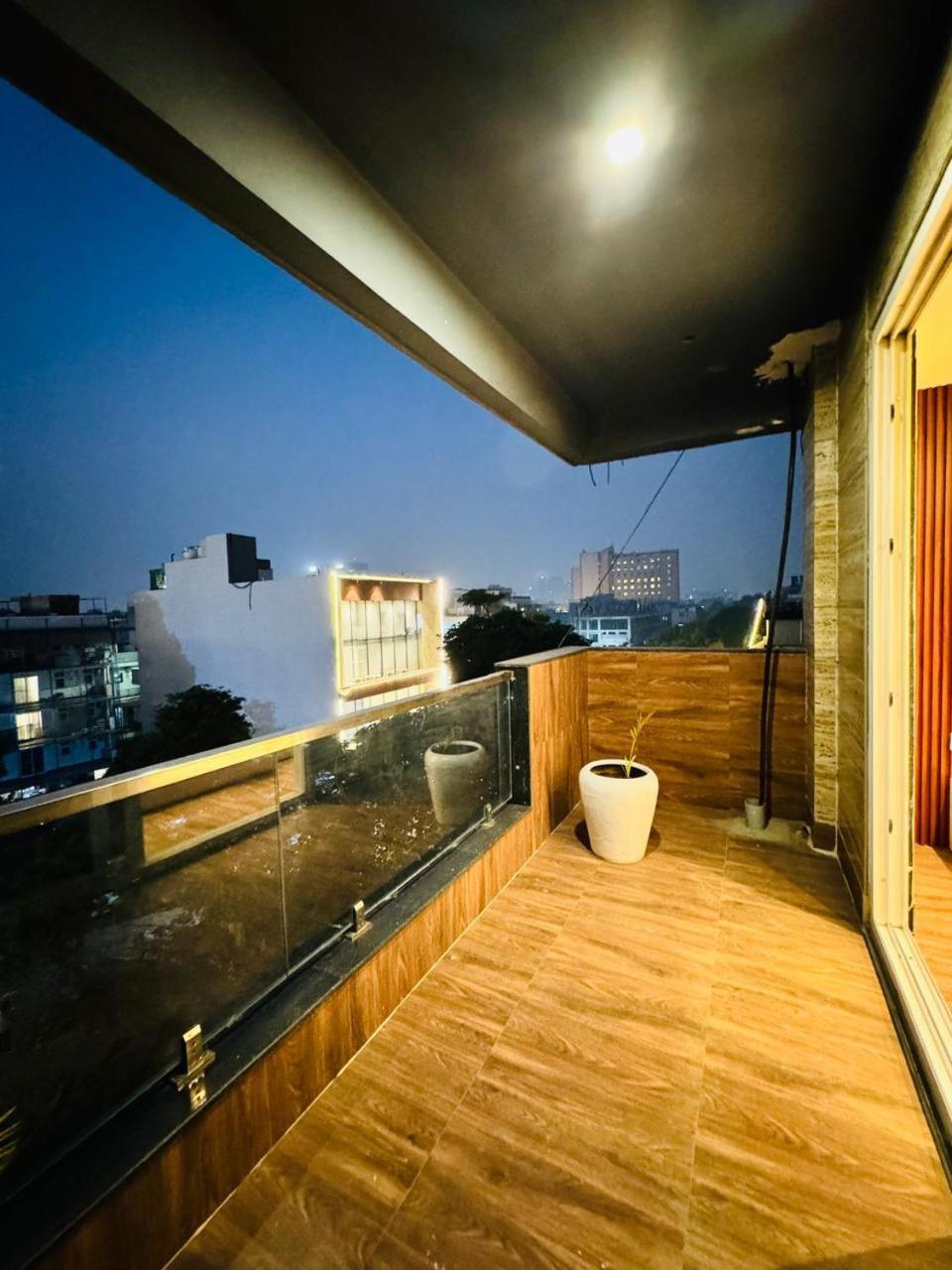 Dayal Regency, Shushant Lok Sector 29, Near Fortis Hospital Gurgaon