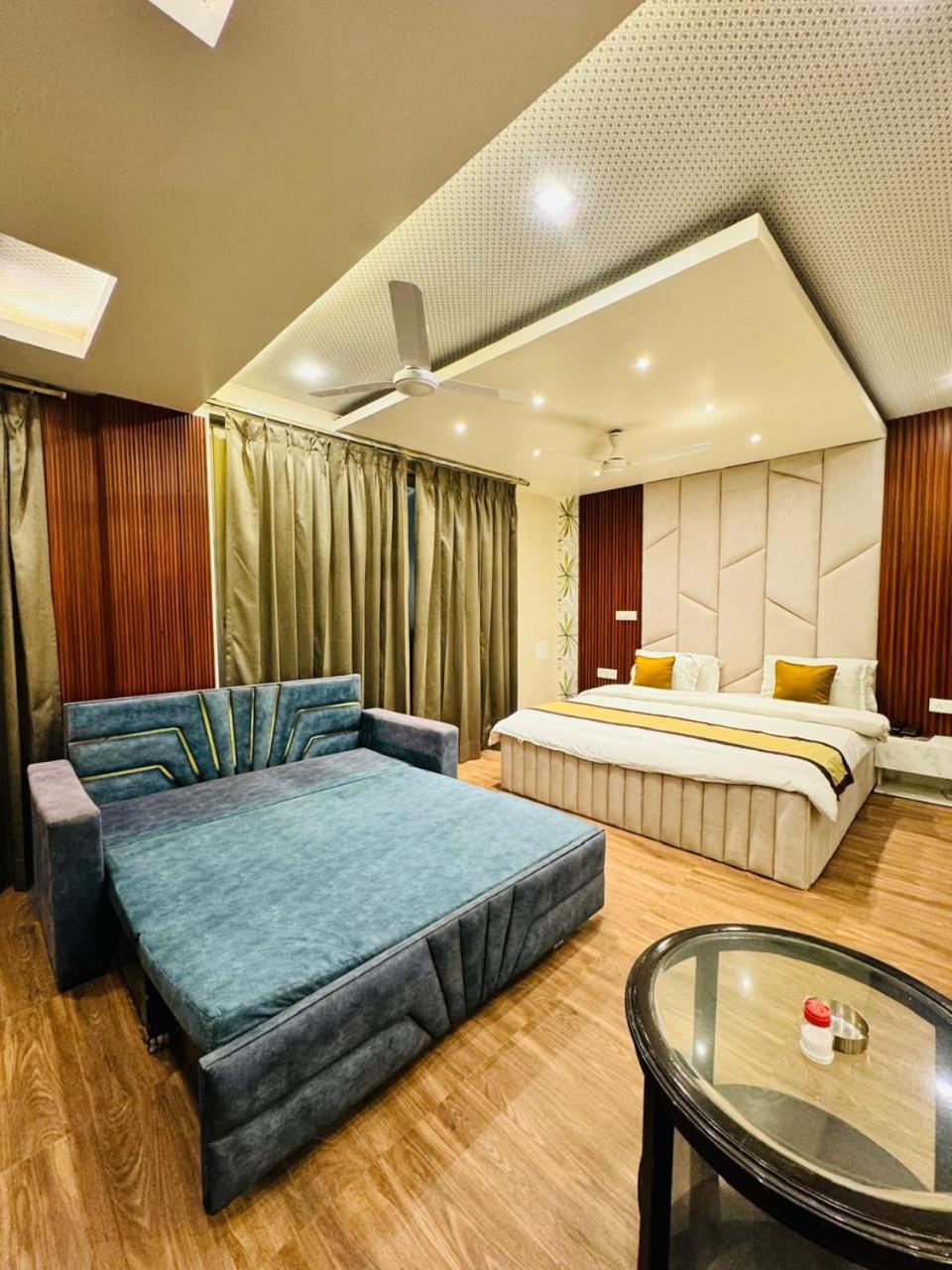Hotel Dayal Regency, Shushant Lok Sector 29, Near Fortis Hospital Gurgaon