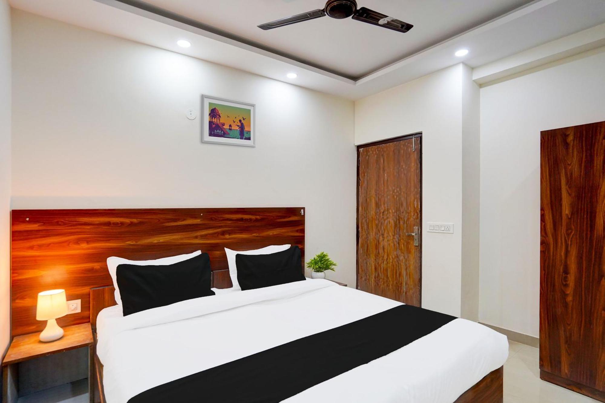 Hotel O Vr Residency Gurgaon