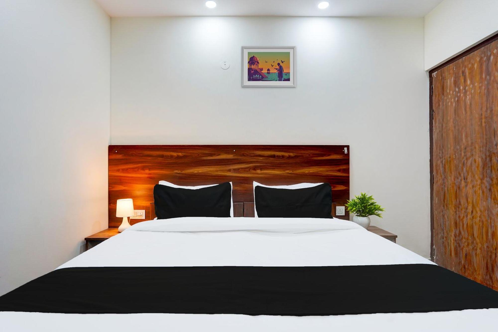 Hotel O Vr Residency Gurgaon