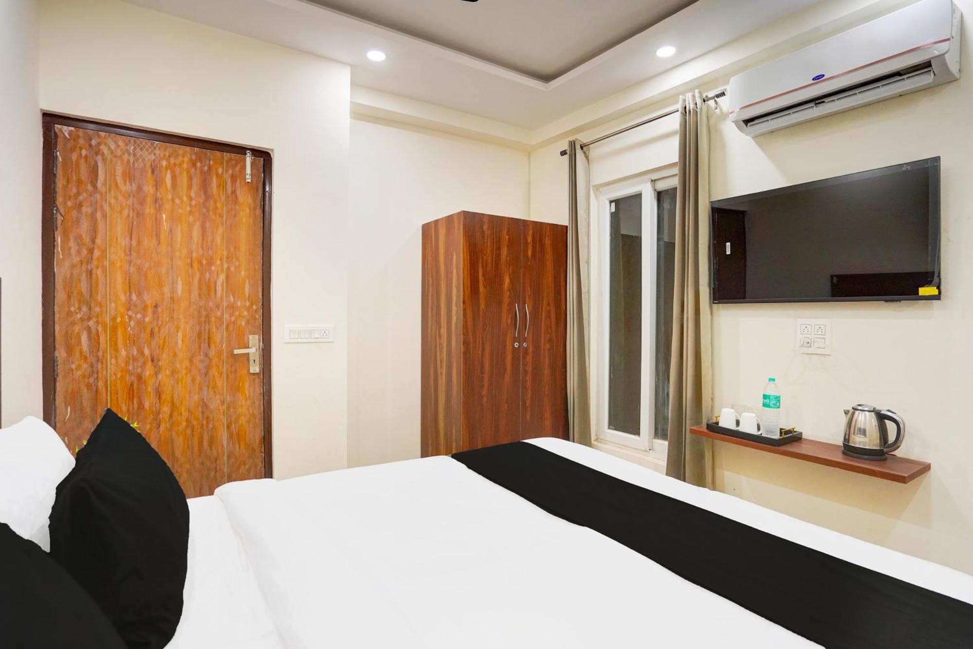 Hotel O Vr Residency