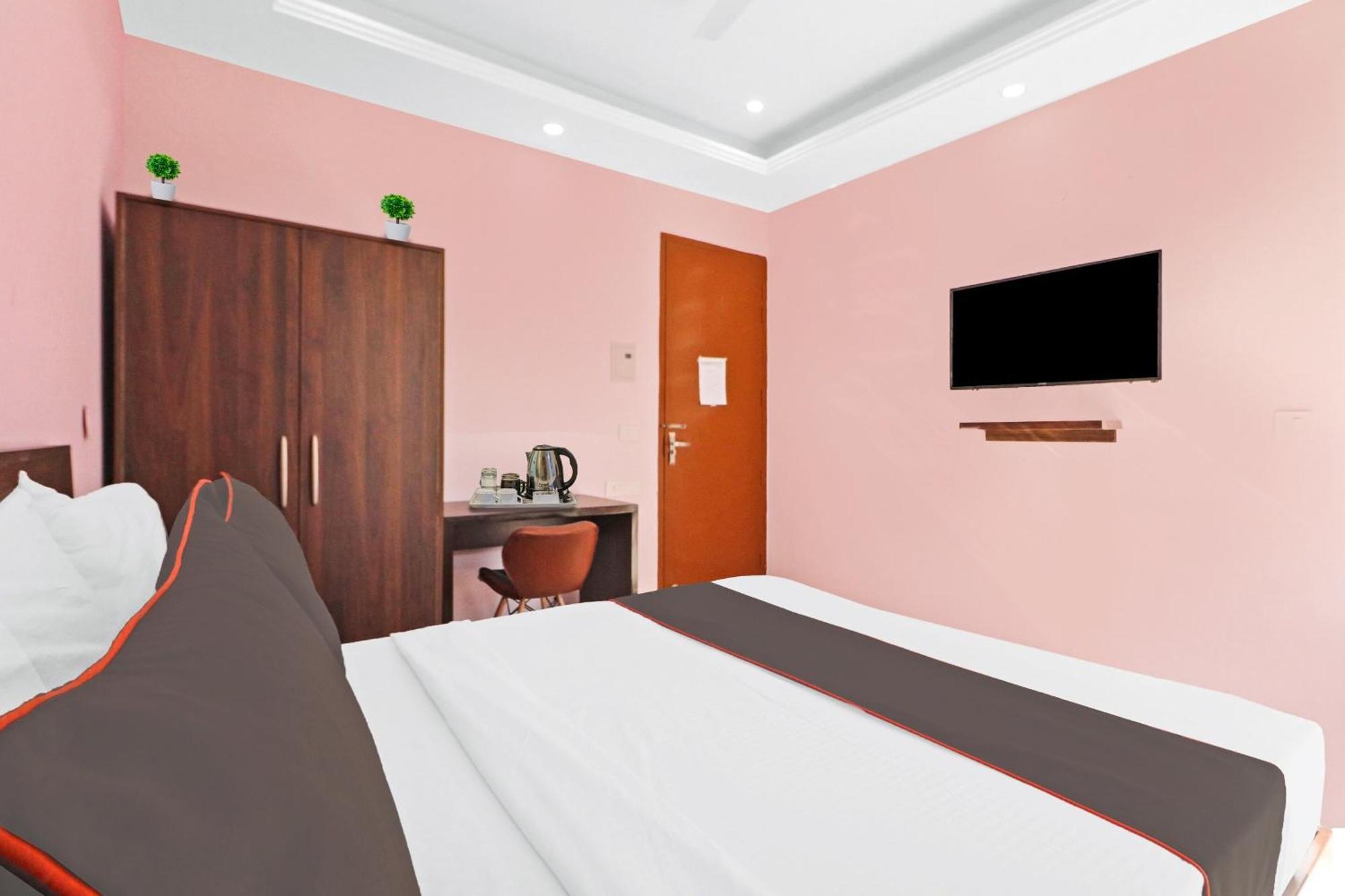 Hotel Collection O Parth & Sargam Residency 3*