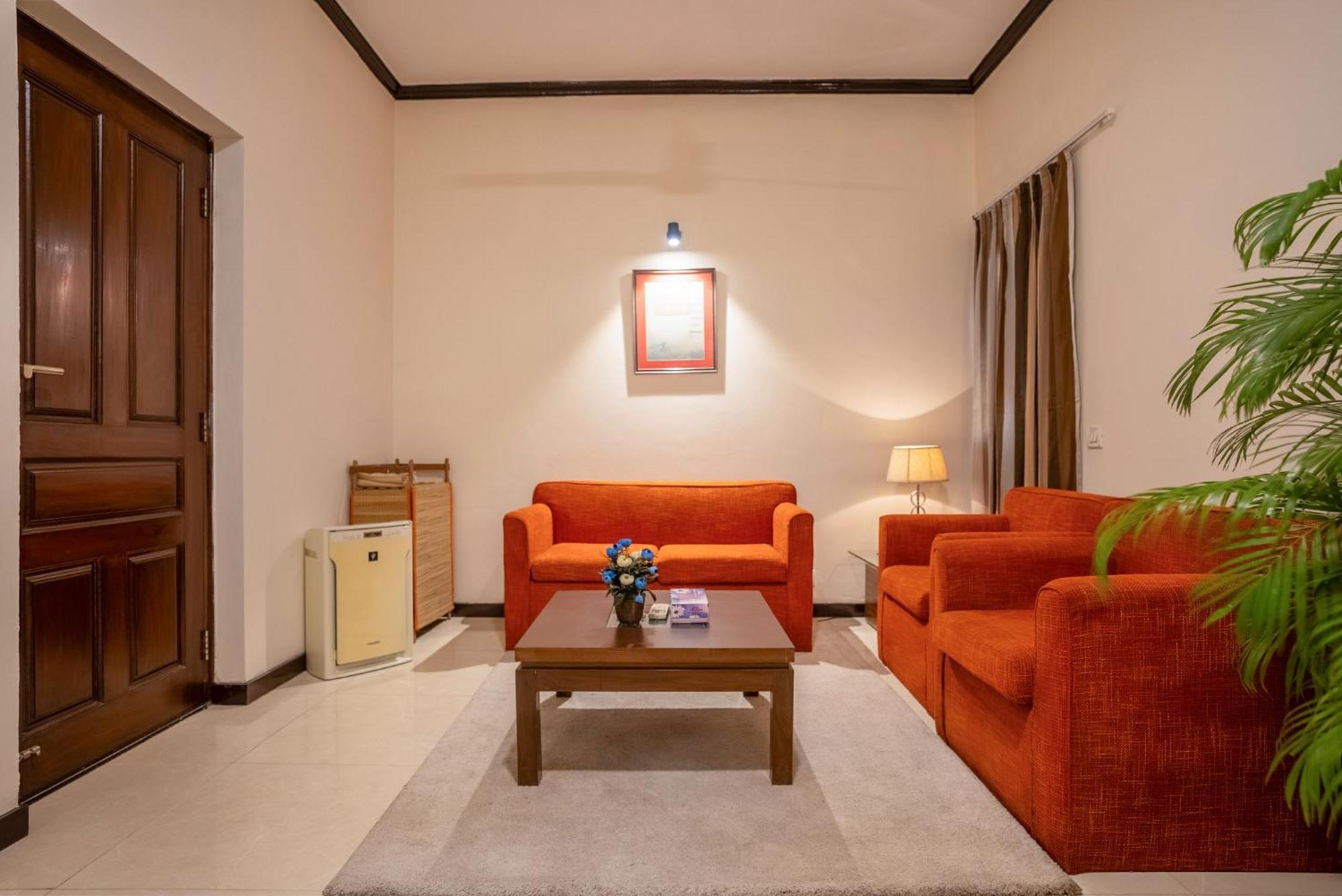 Hotel Enkay 1 Bhk *