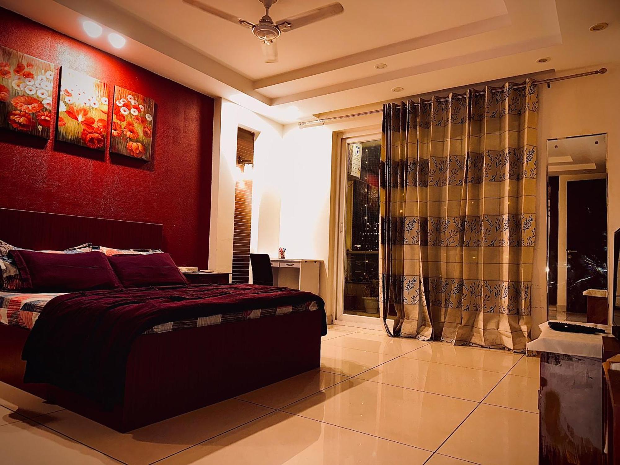 Animal Lovers Cozy Paradise In Sector 49 Homestay *