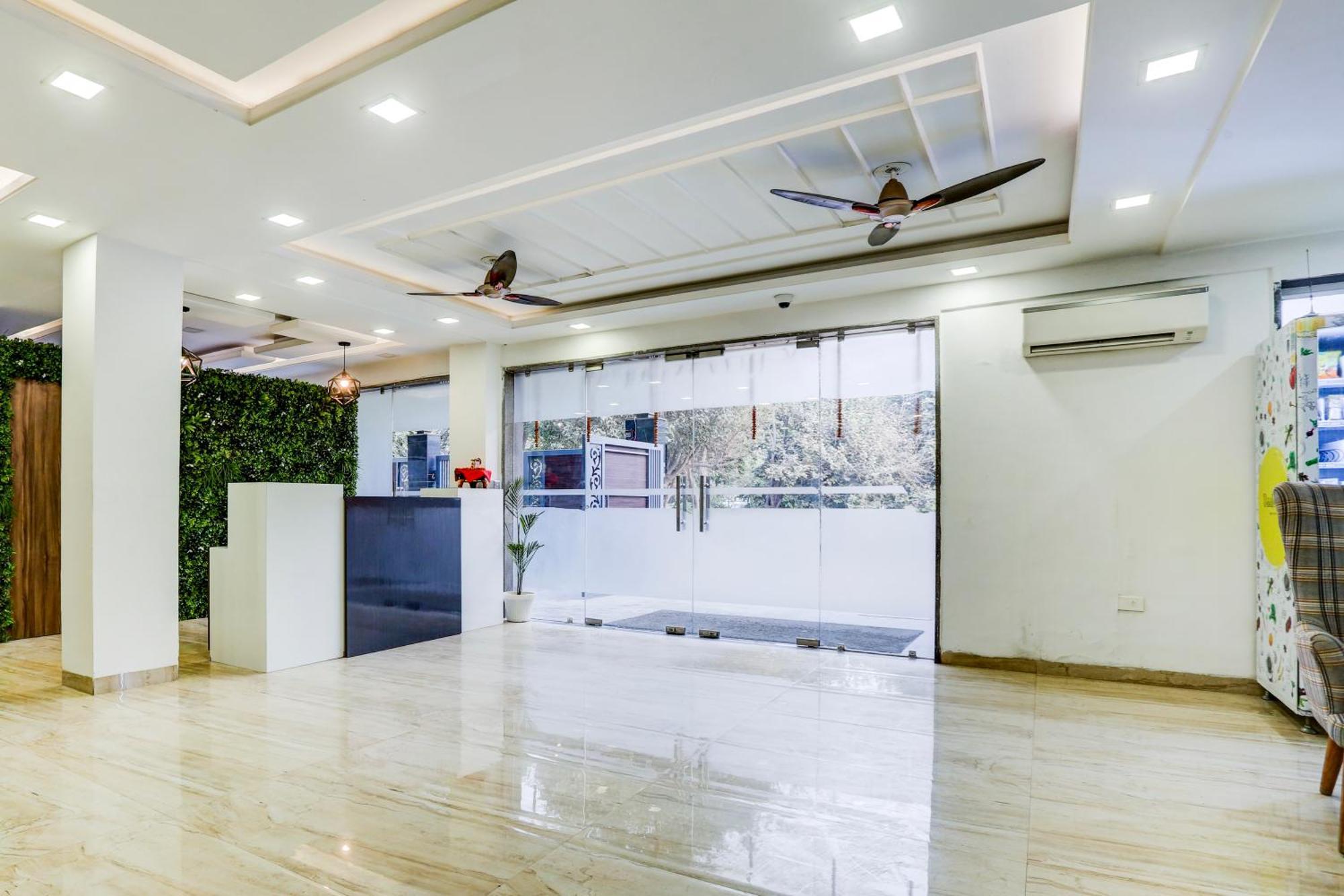 Greysky Medicity Hotel Gurgaon