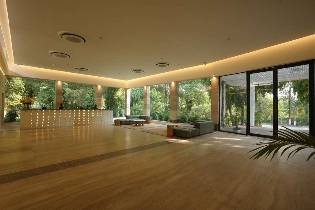 Western Country Club Resort