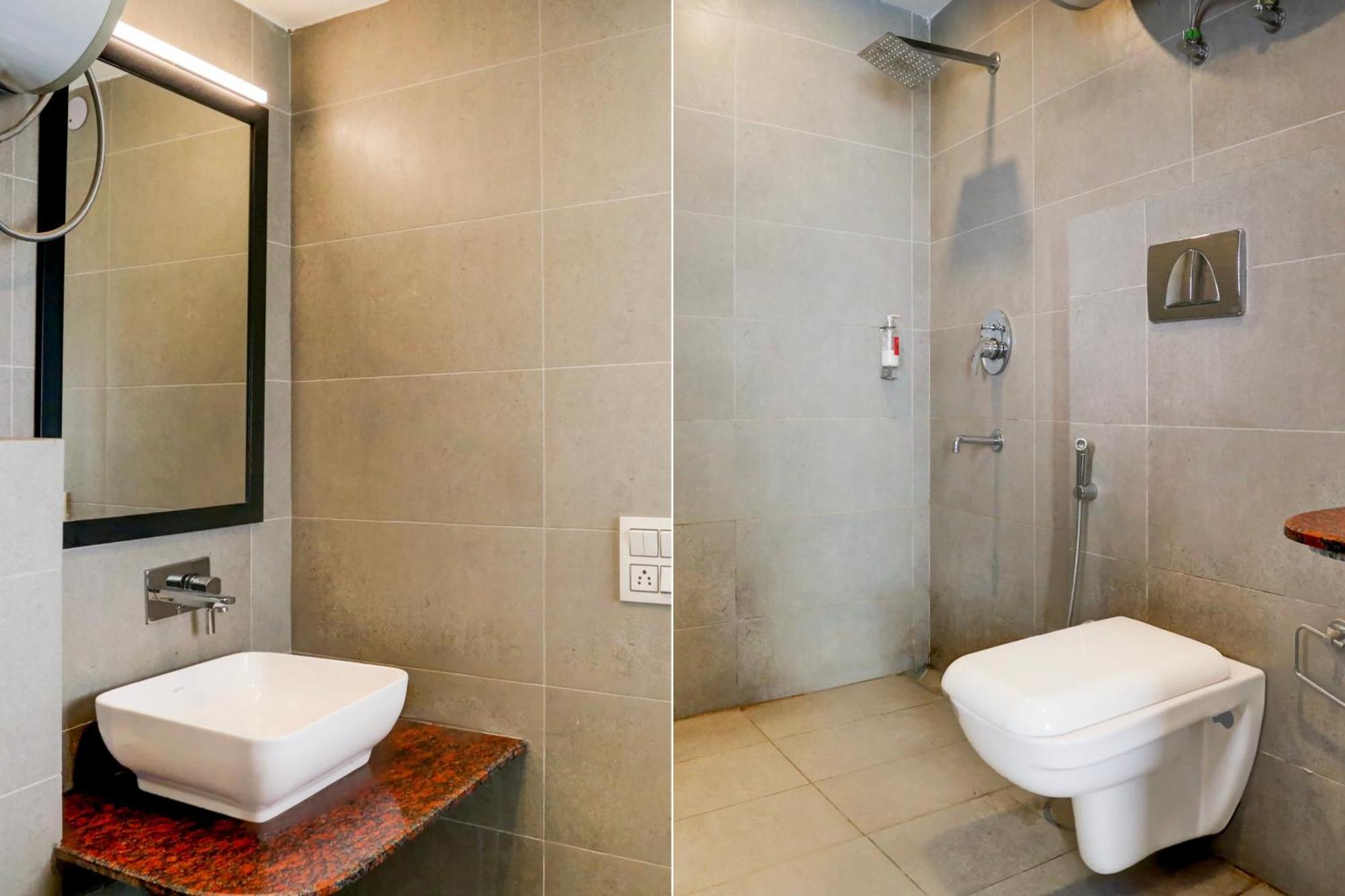 Townhouse Sector 57 Near Hong Kong Bazaar Hotel 3*