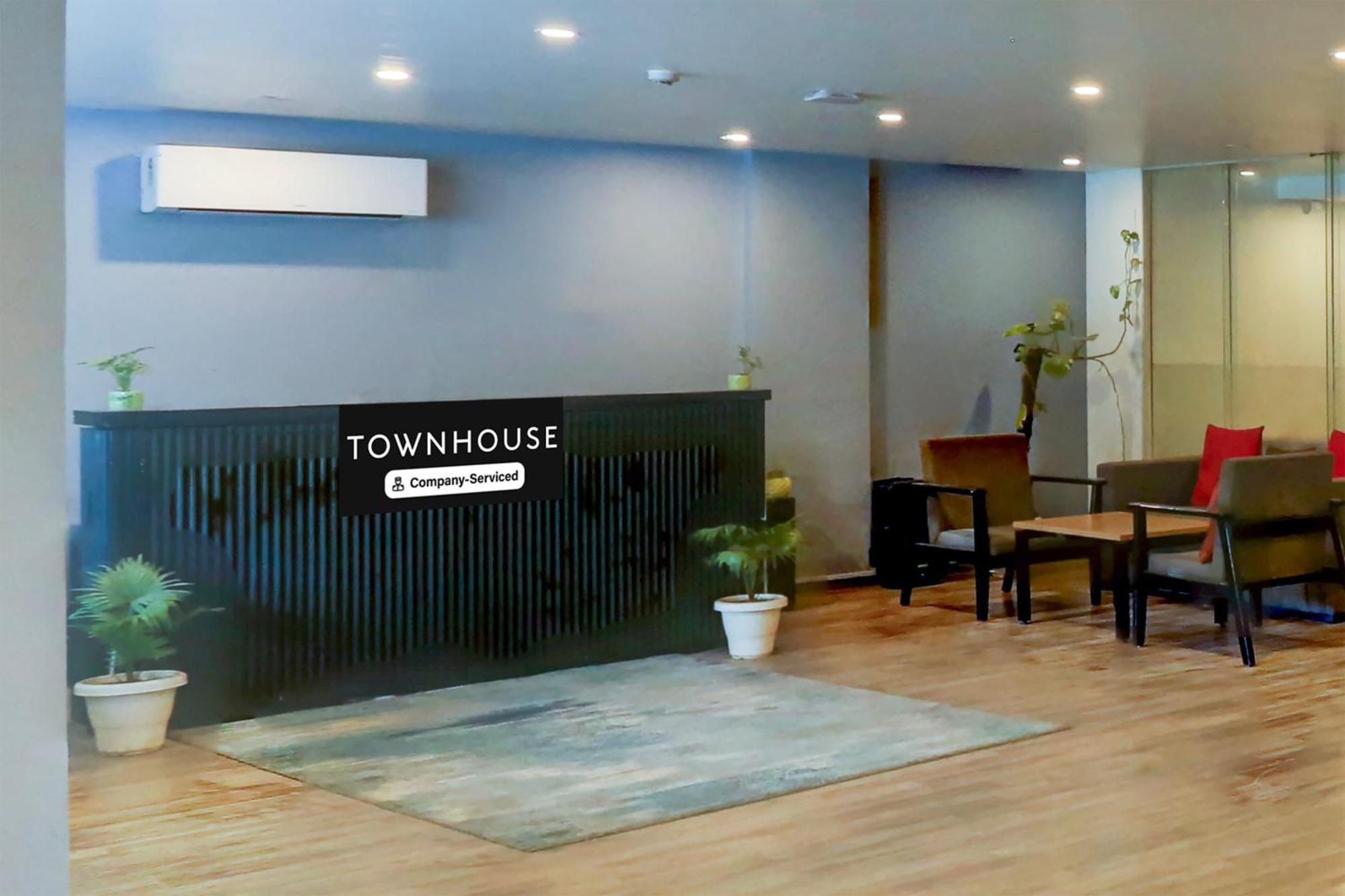 Townhouse Sector 57 Near Hong Kong Bazaar Gurgaon