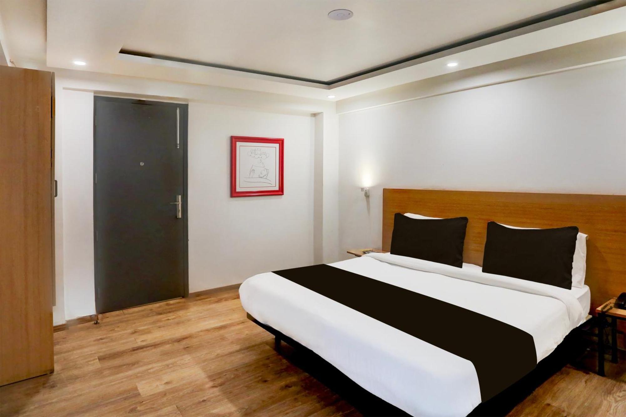 Townhouse Sector 57 Near Hong Kong Bazaar Gurgaon