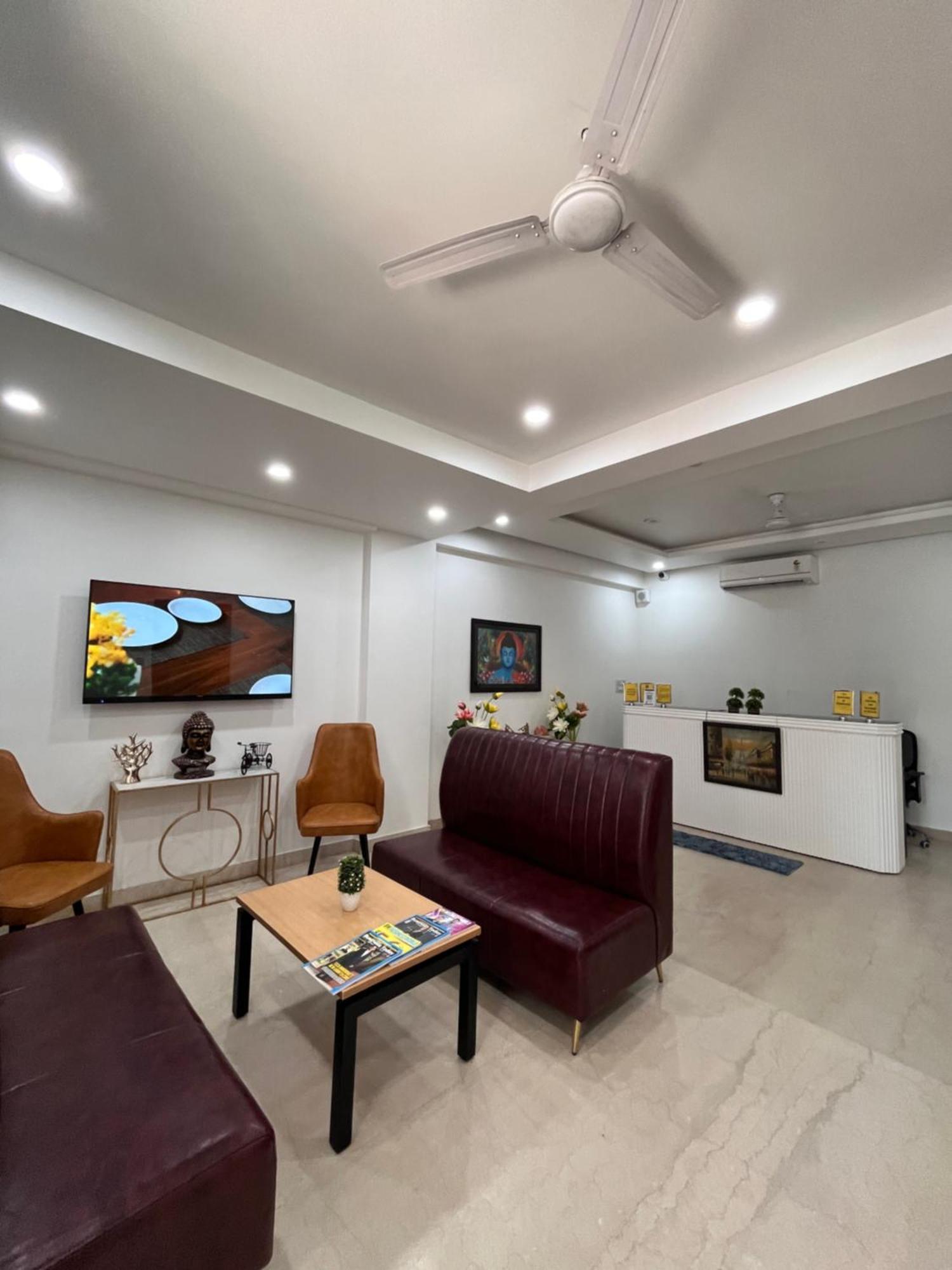Aamantran Residency Hotel, Sohna Road, Sector 49, Gurugram Hotel