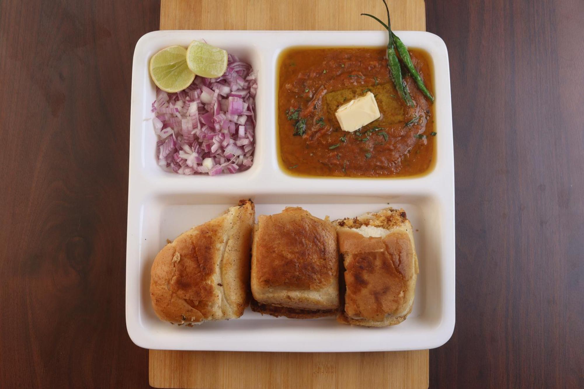 Hotel Aamantran Residency Hotel, Sohna Road, Sector 49, Gurugram