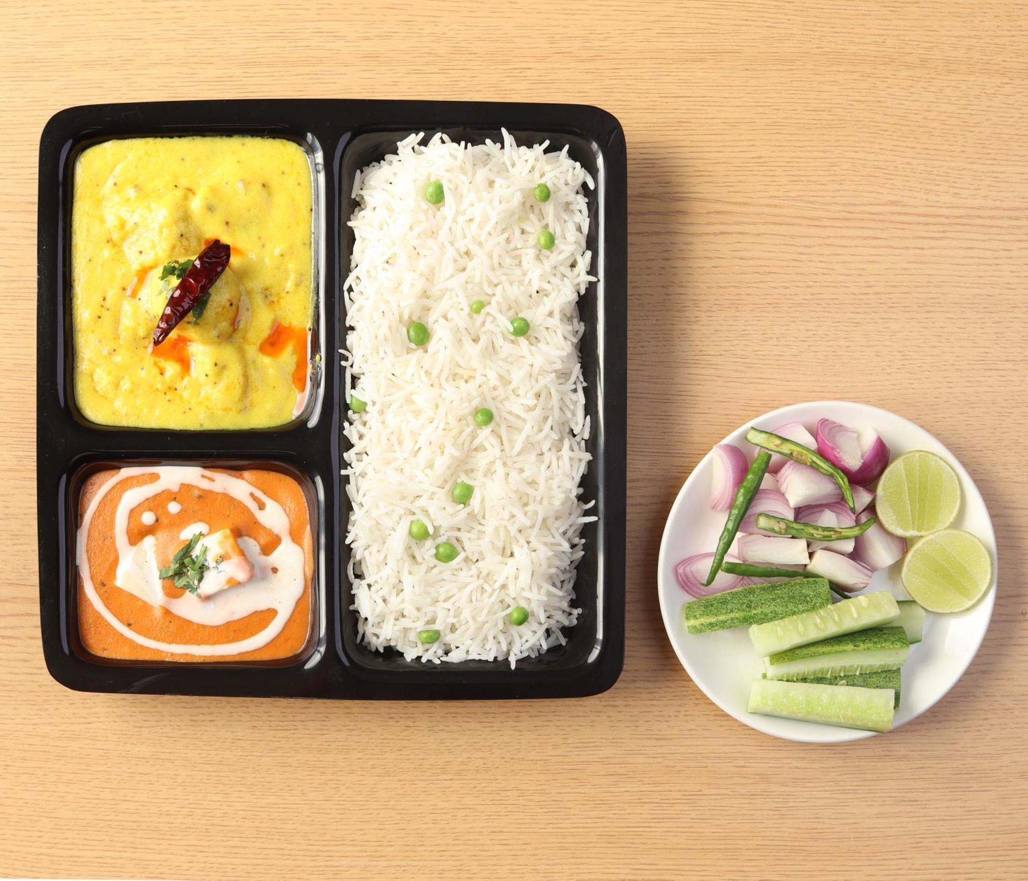 Aamantran Residency Hotel, Sohna Road, Sector 49, Gurugram Hotel 3*