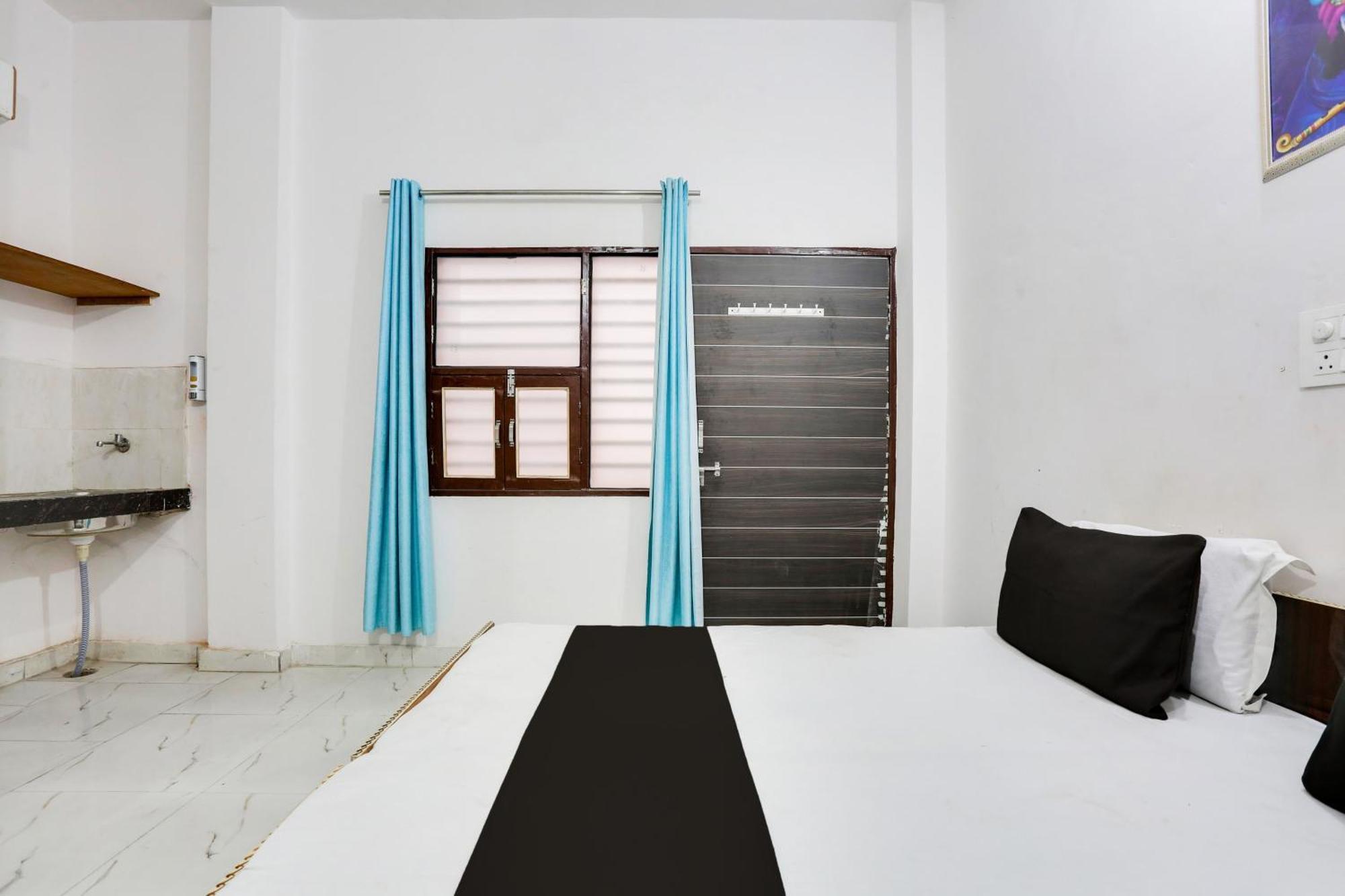 Hotel O Met Gurgaon
